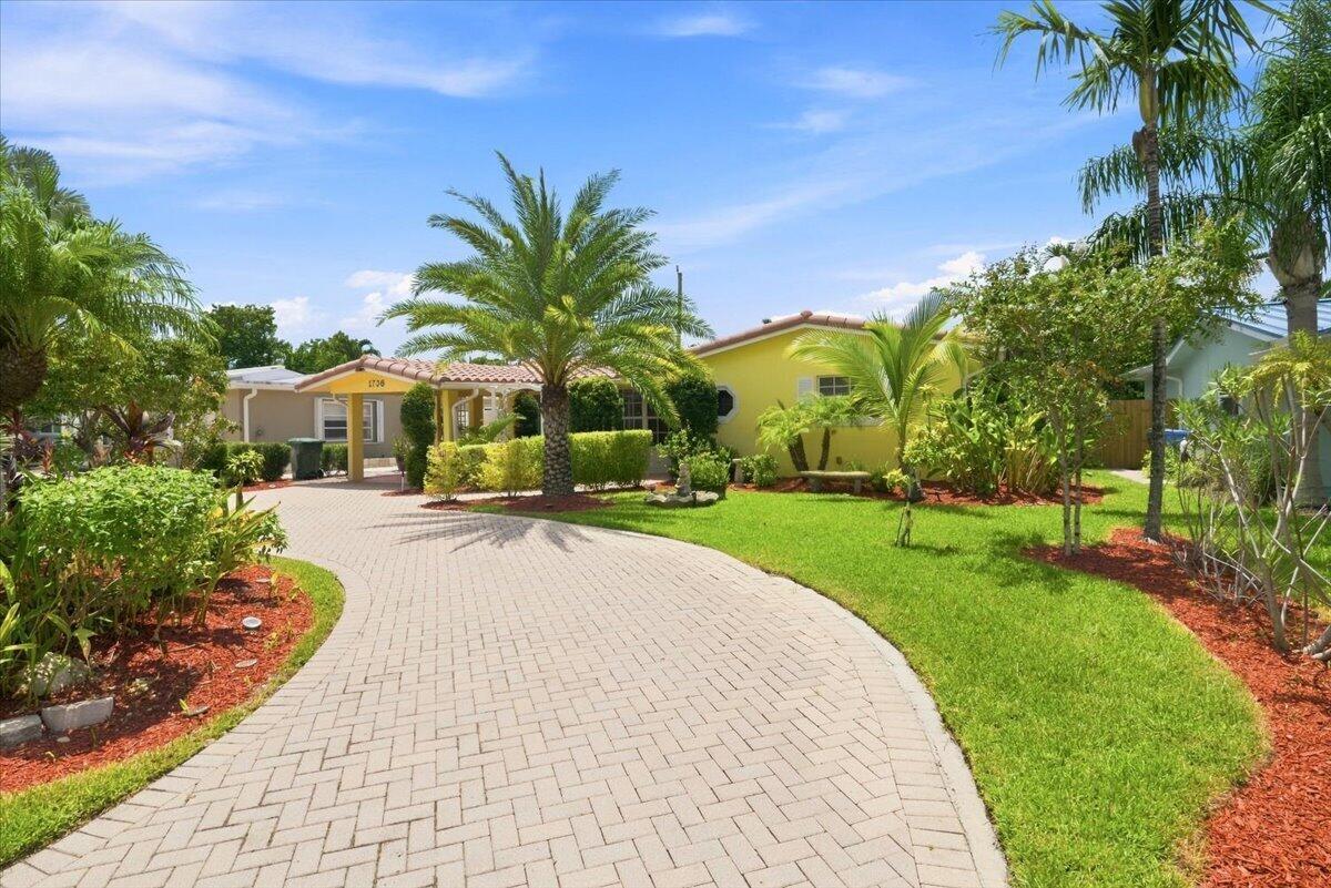 1736 NW 39th Street, Oakland Park, FL 33309, Oakland Park - Photo 4