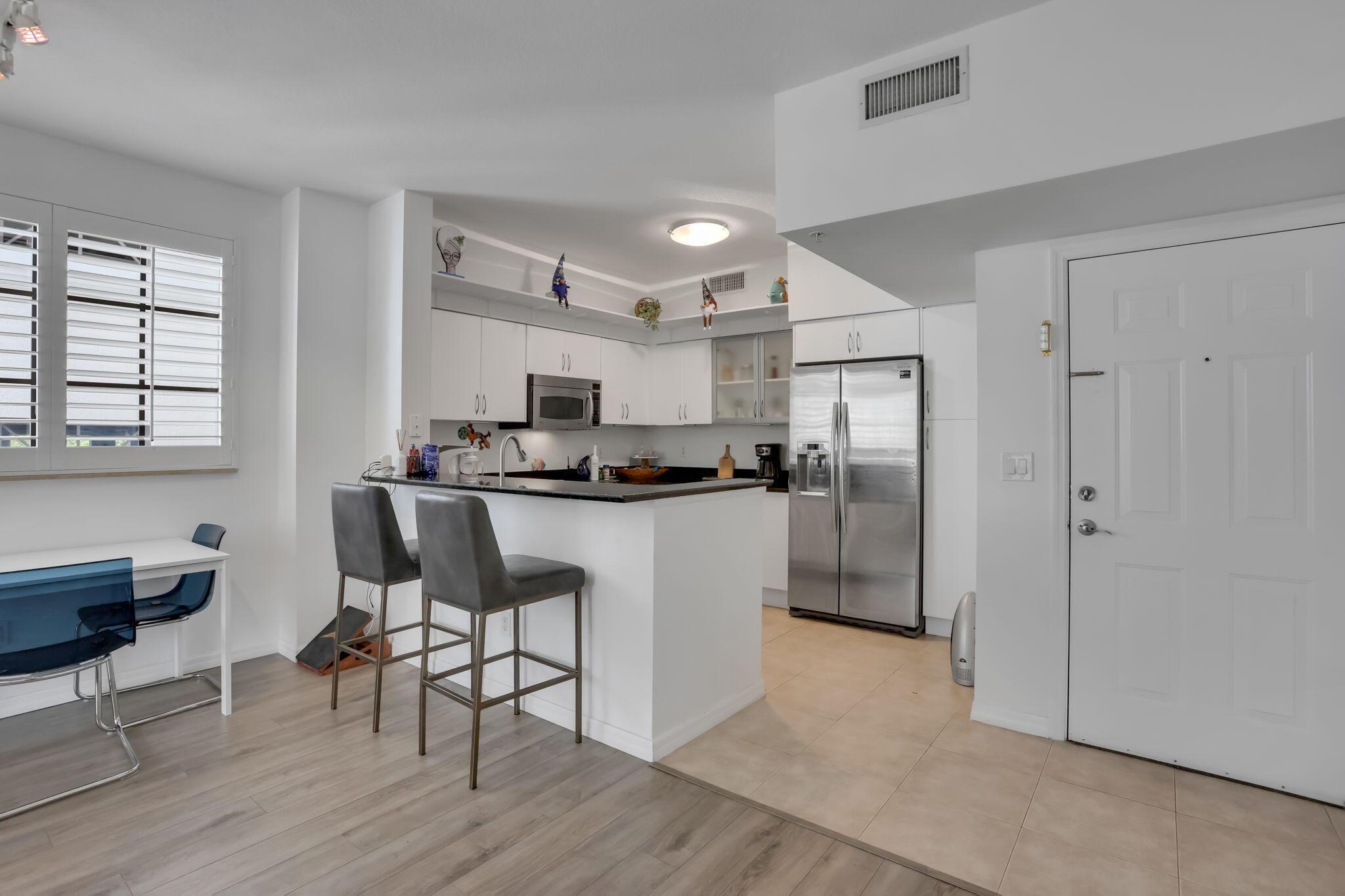 233 S Federal Highway 325, Boca Raton, FL 33432, Boca Raton - Photo 2