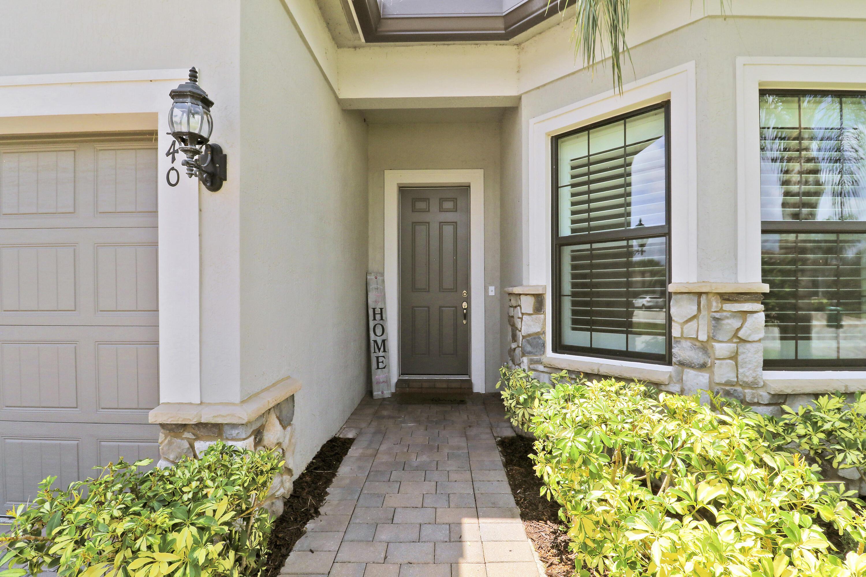 540 SE VILLANDRY Way, Port St. Lucie, FL 34984, Port St. Lucie - Photo 2