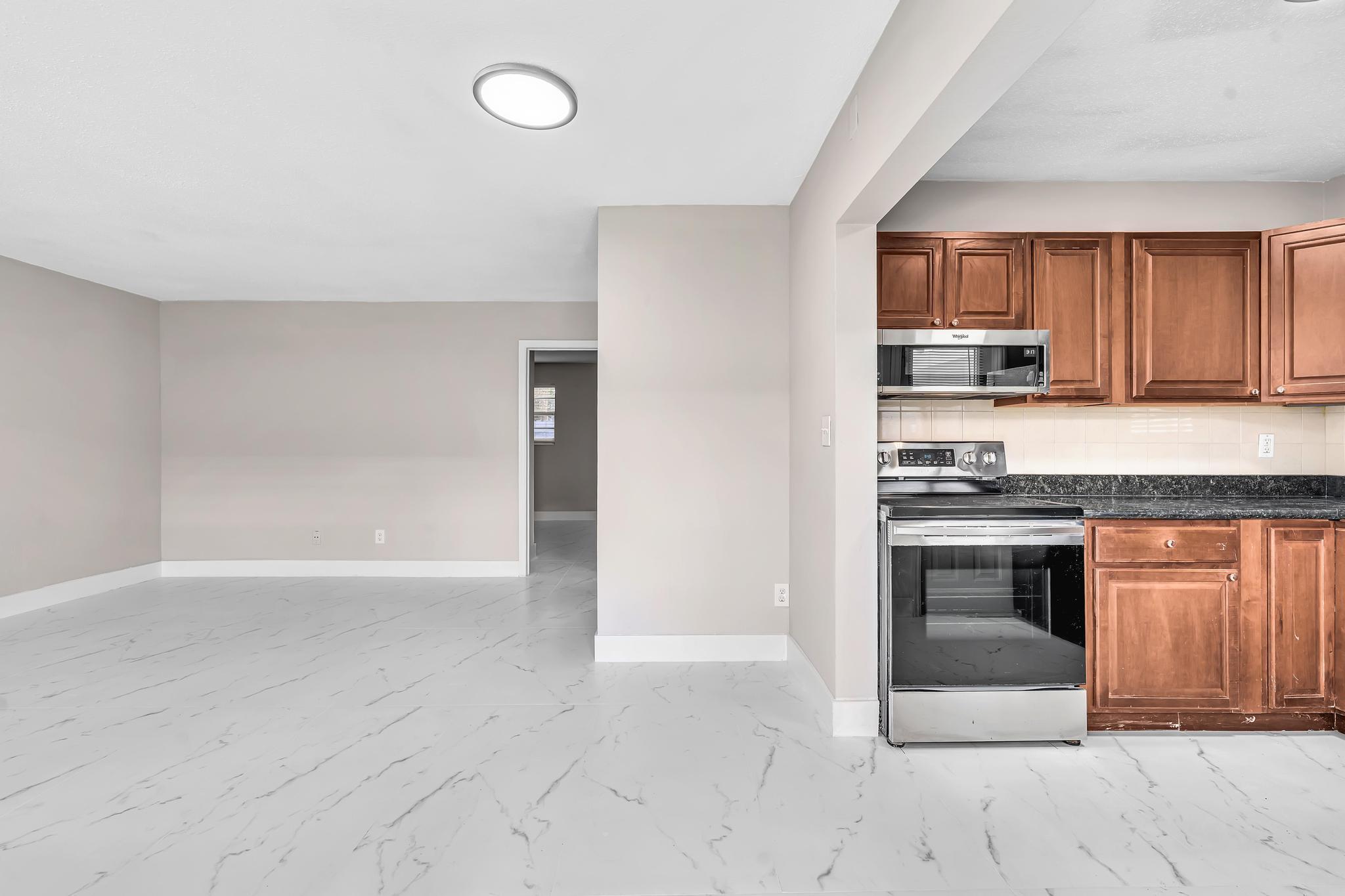 626 SW 14TH Avenue 102, Fort Lauderdale, FL 33312, Fort Lauderdale - Photo 3