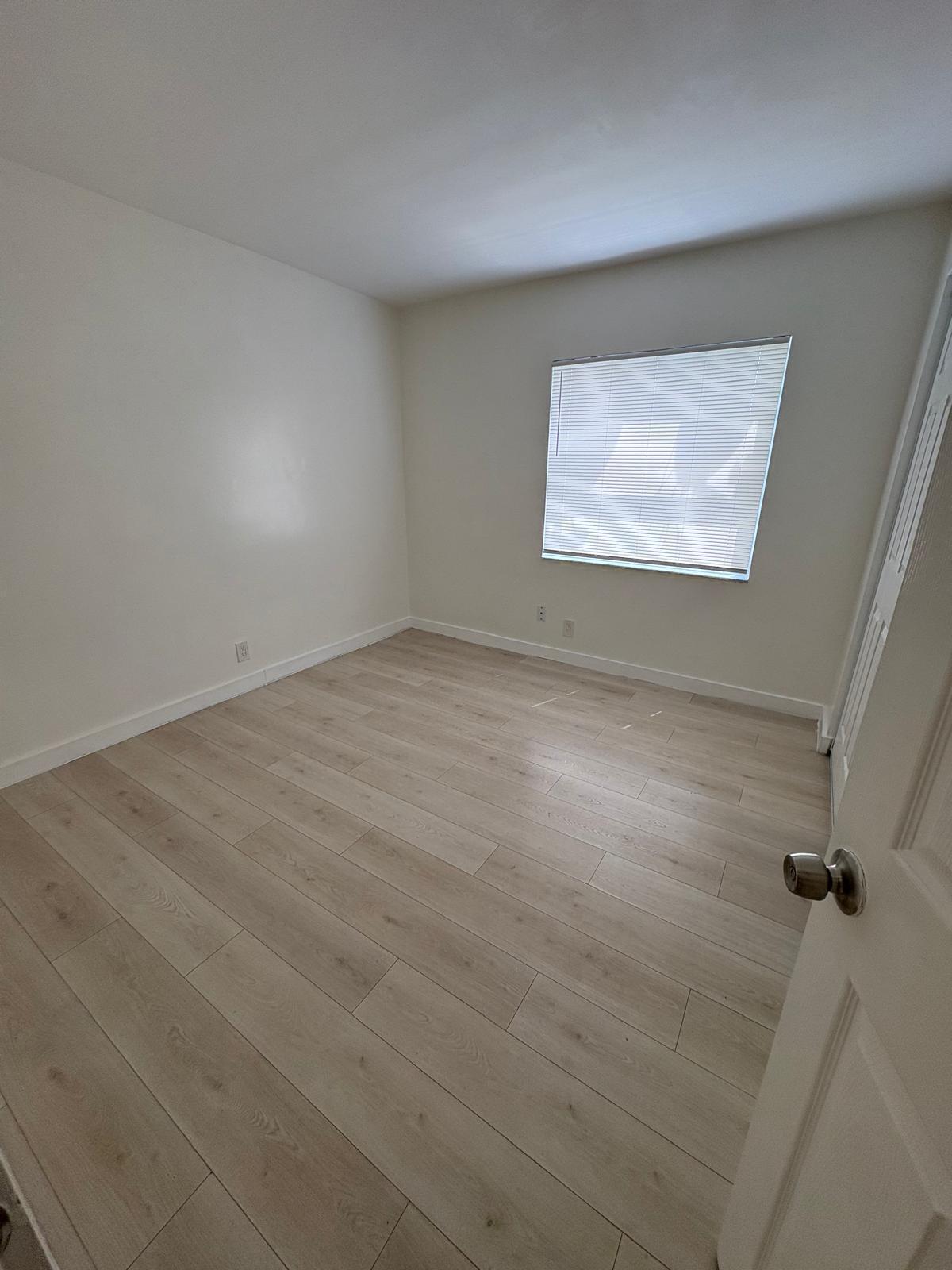 600 NE 46TH Court 5, Oakland Park, FL 33334, Oakland Park - Photo 3