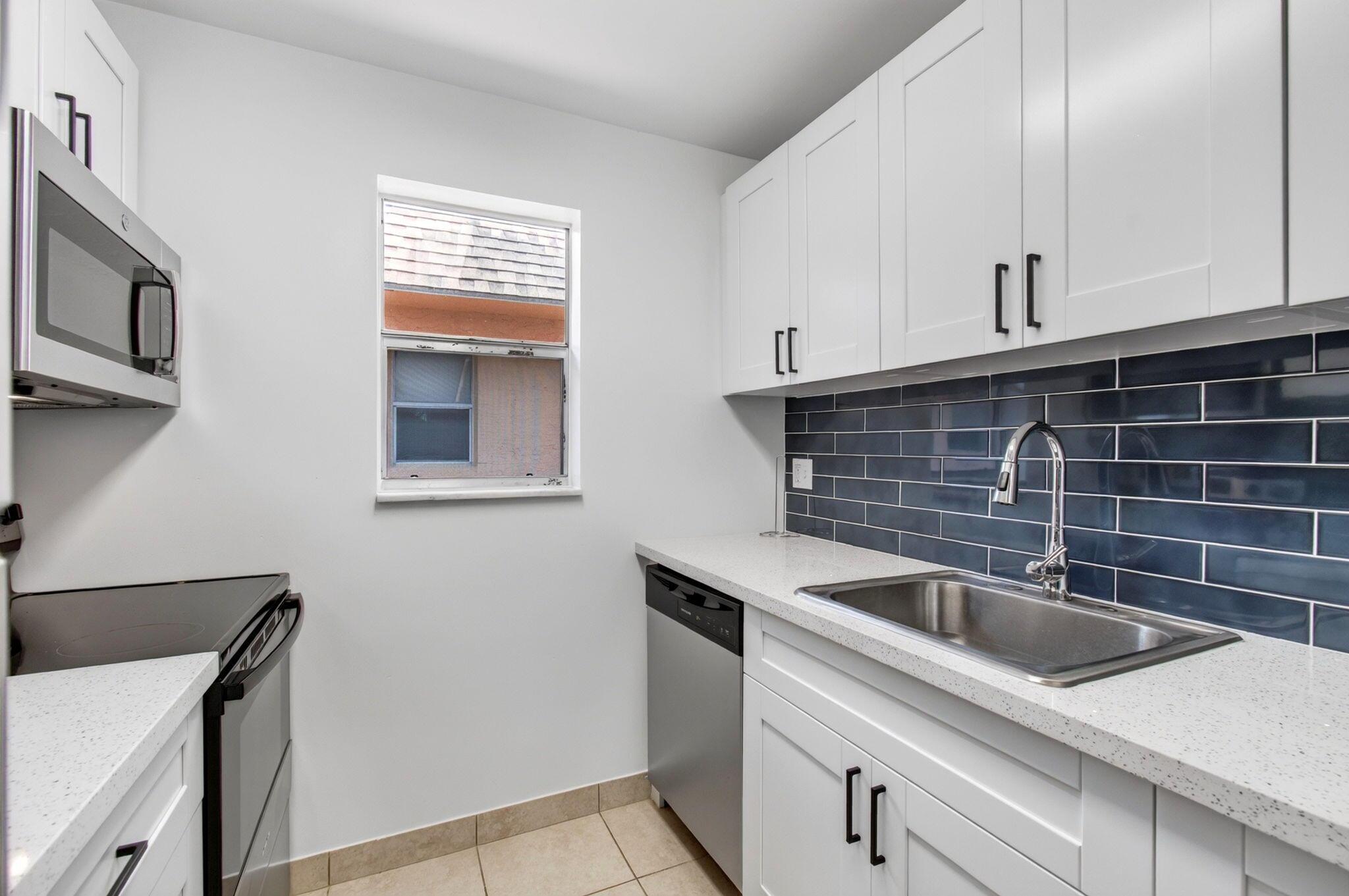 450 SW 2ND Avenue 205, Boca Raton, FL 33432, Boca Raton - Photo 5