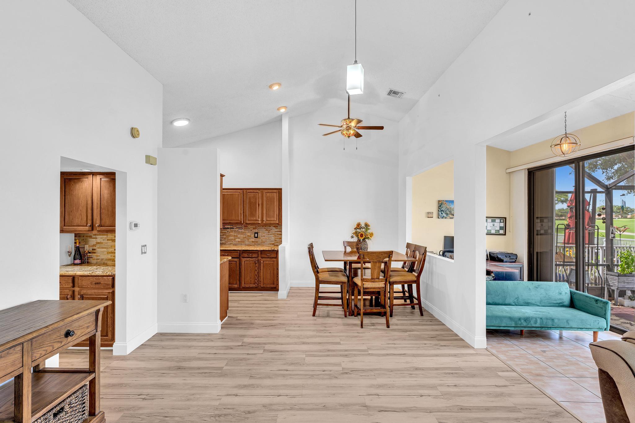 8099 Cassia Drive, Boynton Beach, FL 33472, Boynton Beach - Photo 5