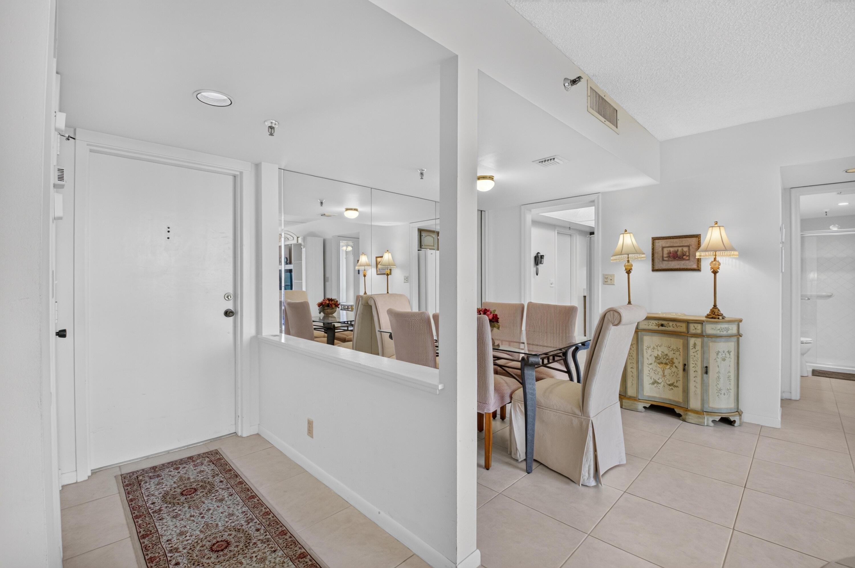6895 WILLOW WOOD Drive 1066, Boca Raton, FL 33434, Boca Raton - Photo 5