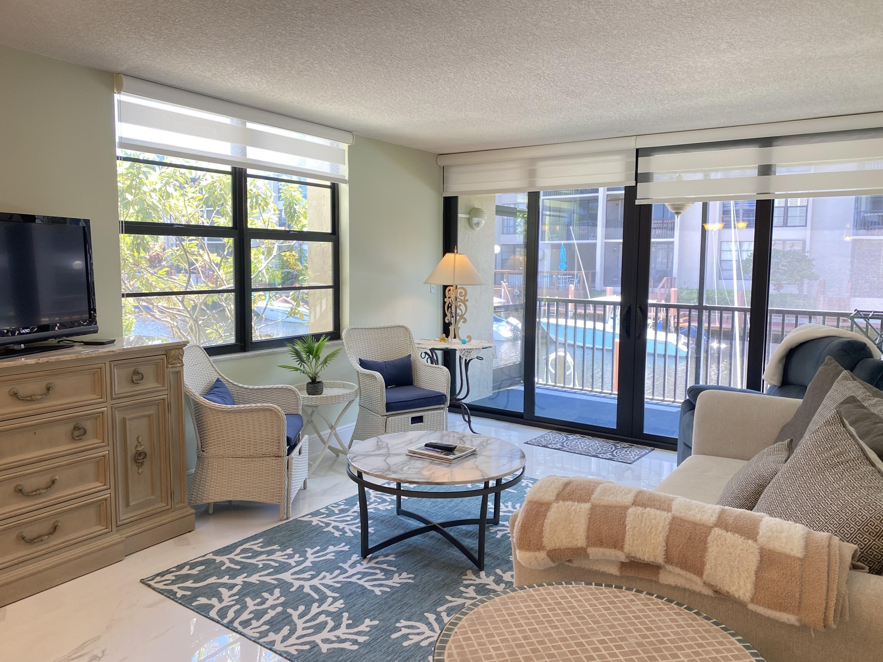 2 Royal Palm Way 101, Boca Raton, FL 33432, Boca Raton