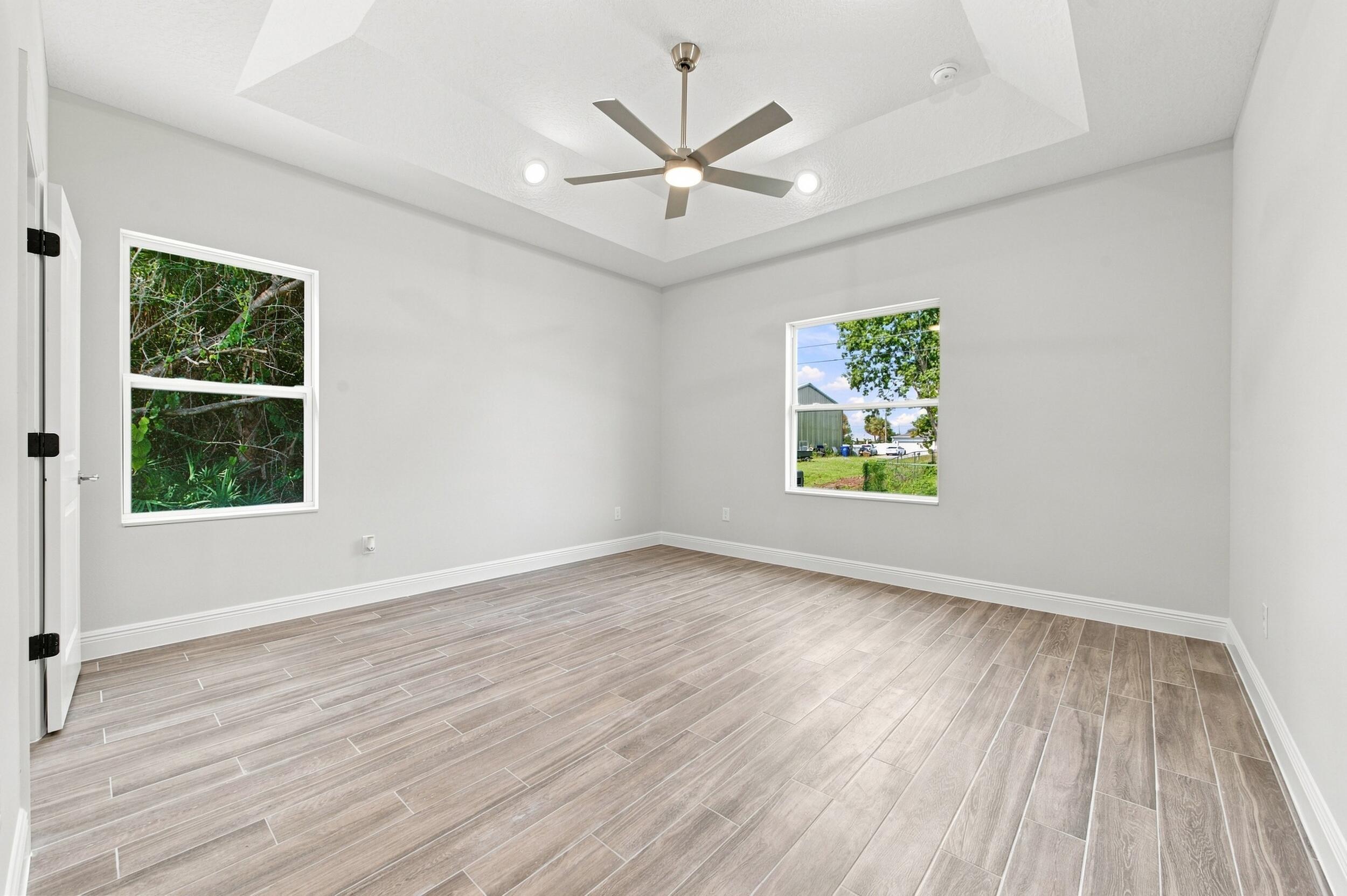 8435 96TH Avenue, Vero Beach, FL 32967, Vero Beach - Photo 3