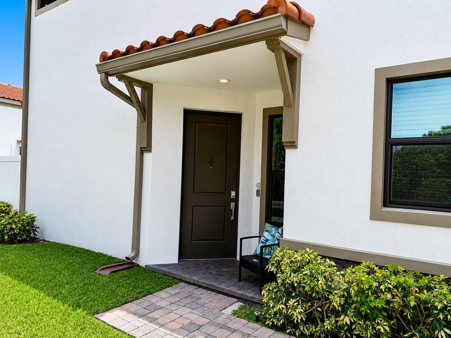 4414 HEMLOCK Drive, Riviera Beach, FL 33410, Riviera Beach - Photo 3