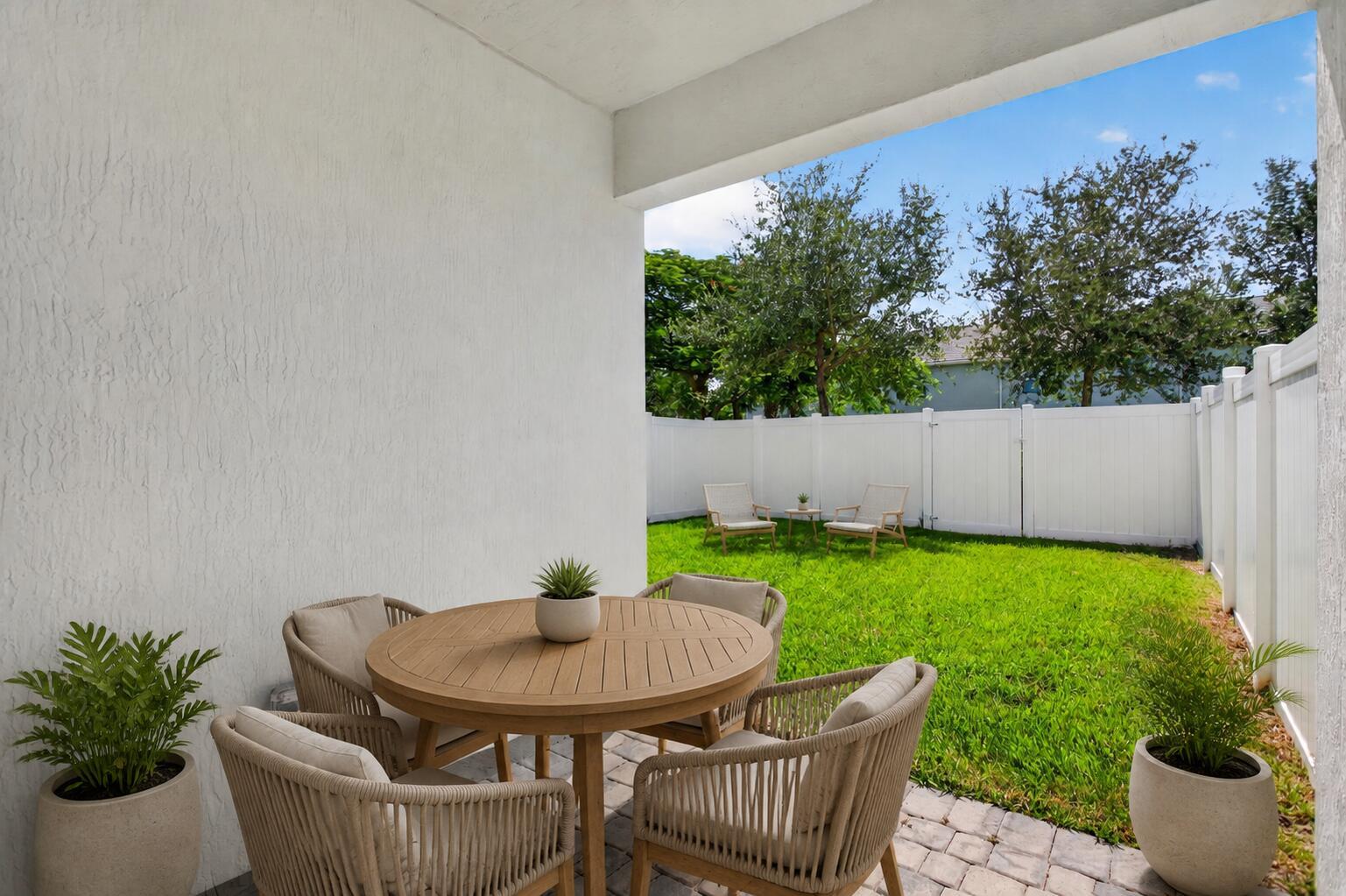 543 Parsons Way, Deerfield Beach, FL 33442, Deerfield Beach - Photo 3
