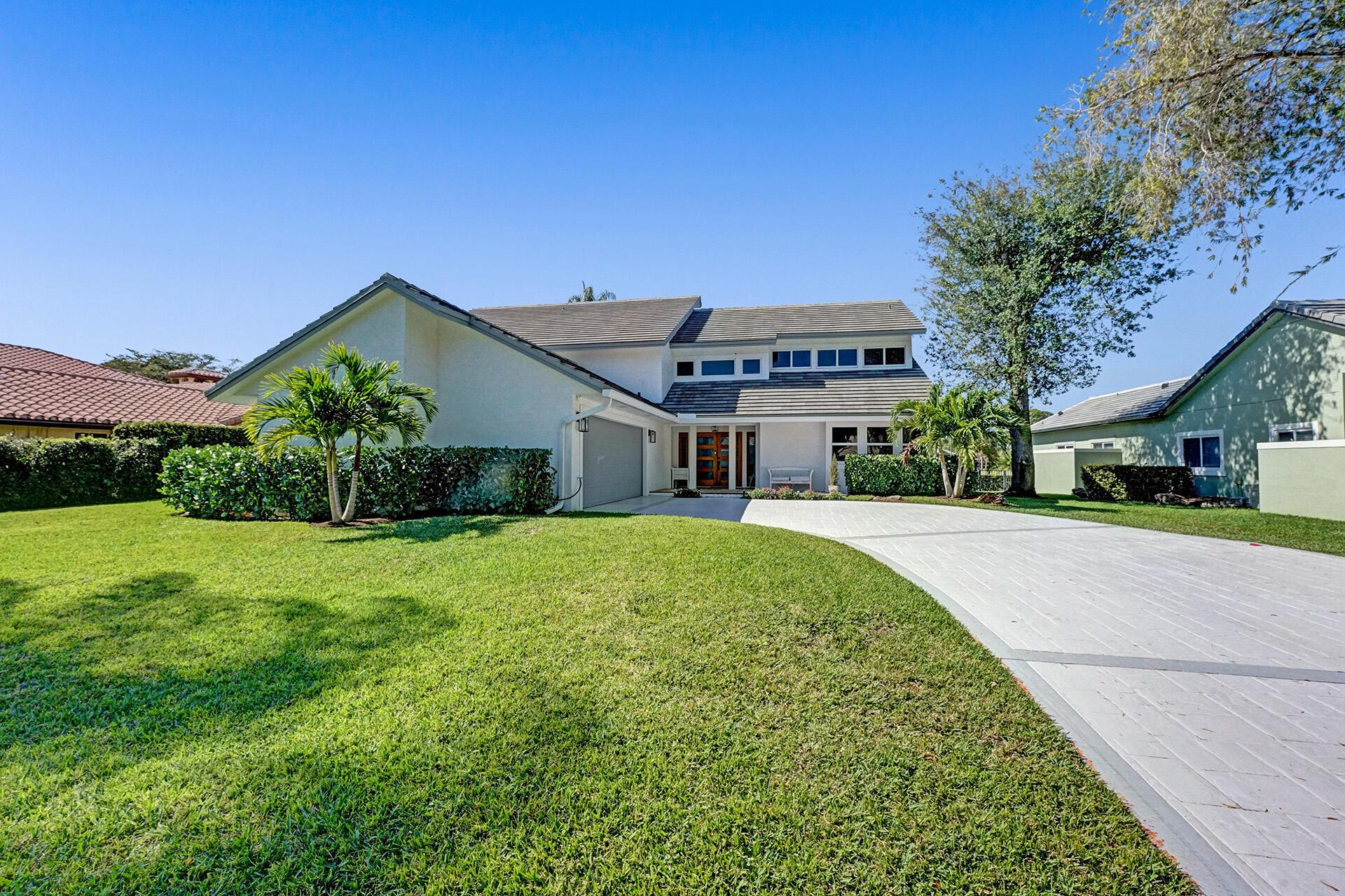 21 Marlwood Lane, Palm Beach Gardens, FL 33418, Palm Beach Gardens - Photo 2