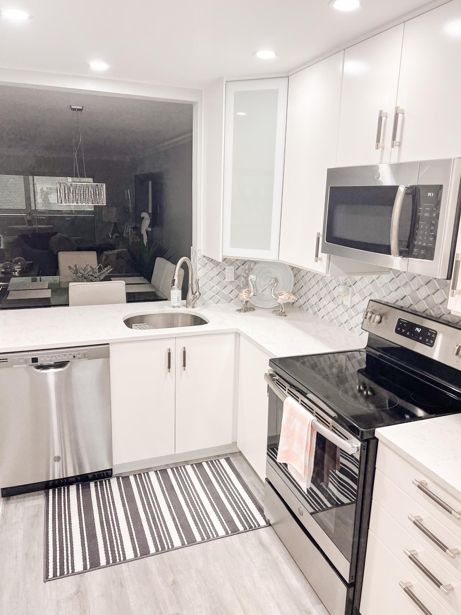 5155 E SABAL PALM Boulevard 209, Tamarac, FL 33319, Tamarac - Photo 5