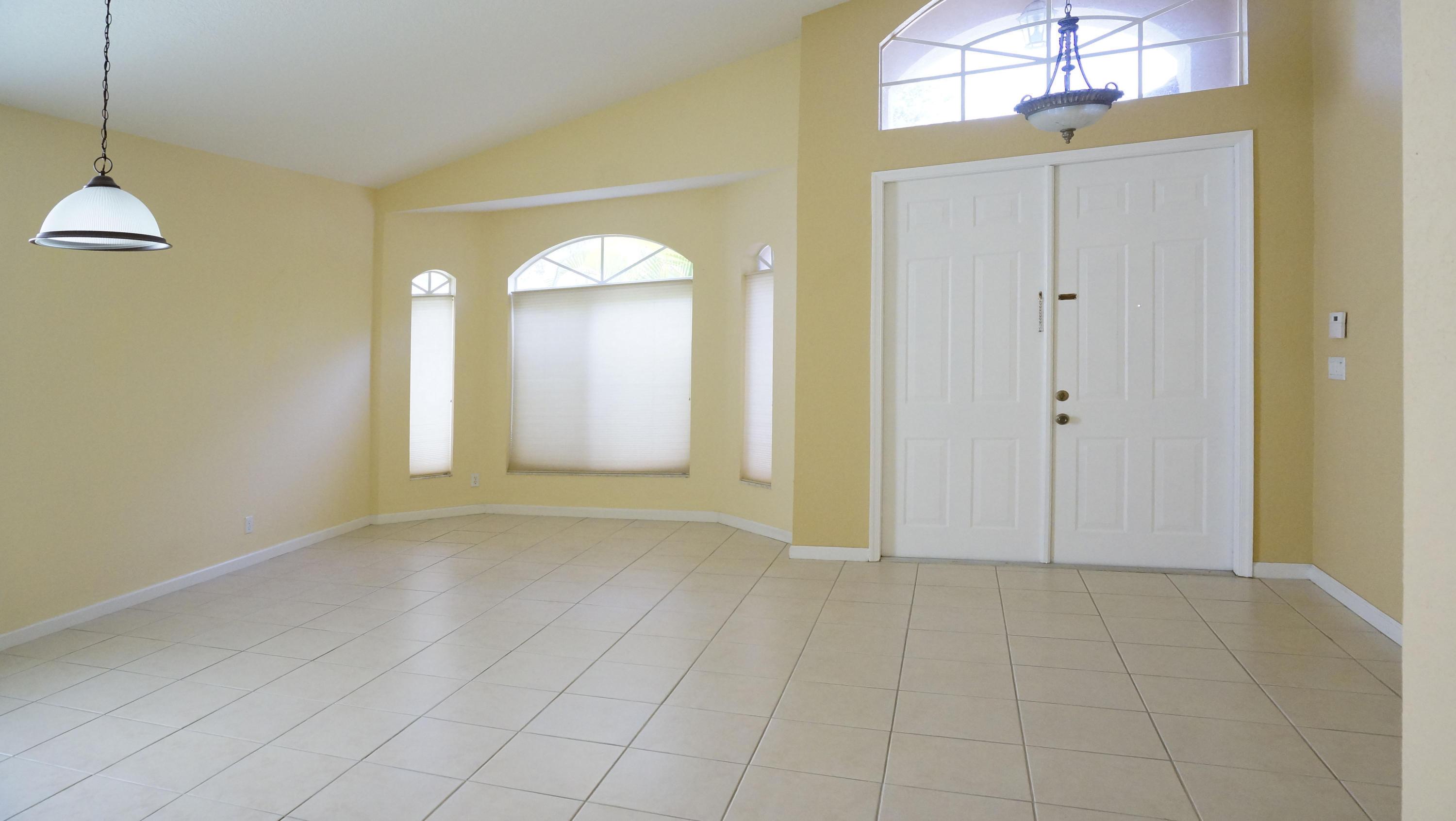 873 Gazetta Way, West Palm Beach, FL 33413, West Palm Beach - Photo 2