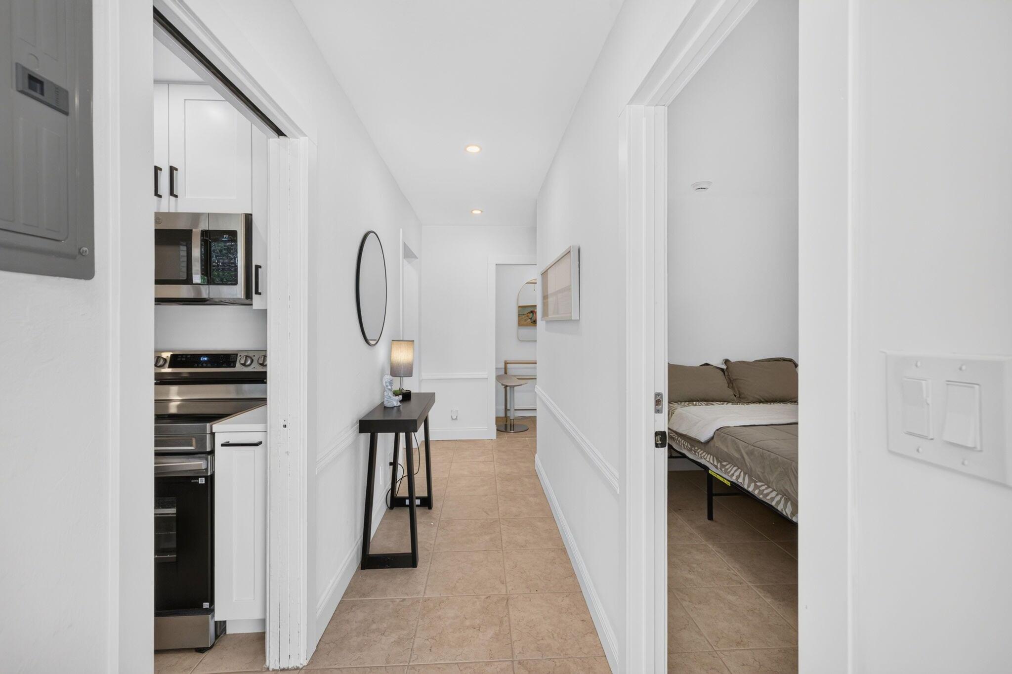 2101 SE 4TH Avenue, Fort Lauderdale, FL 33316, Fort Lauderdale - Photo 3
