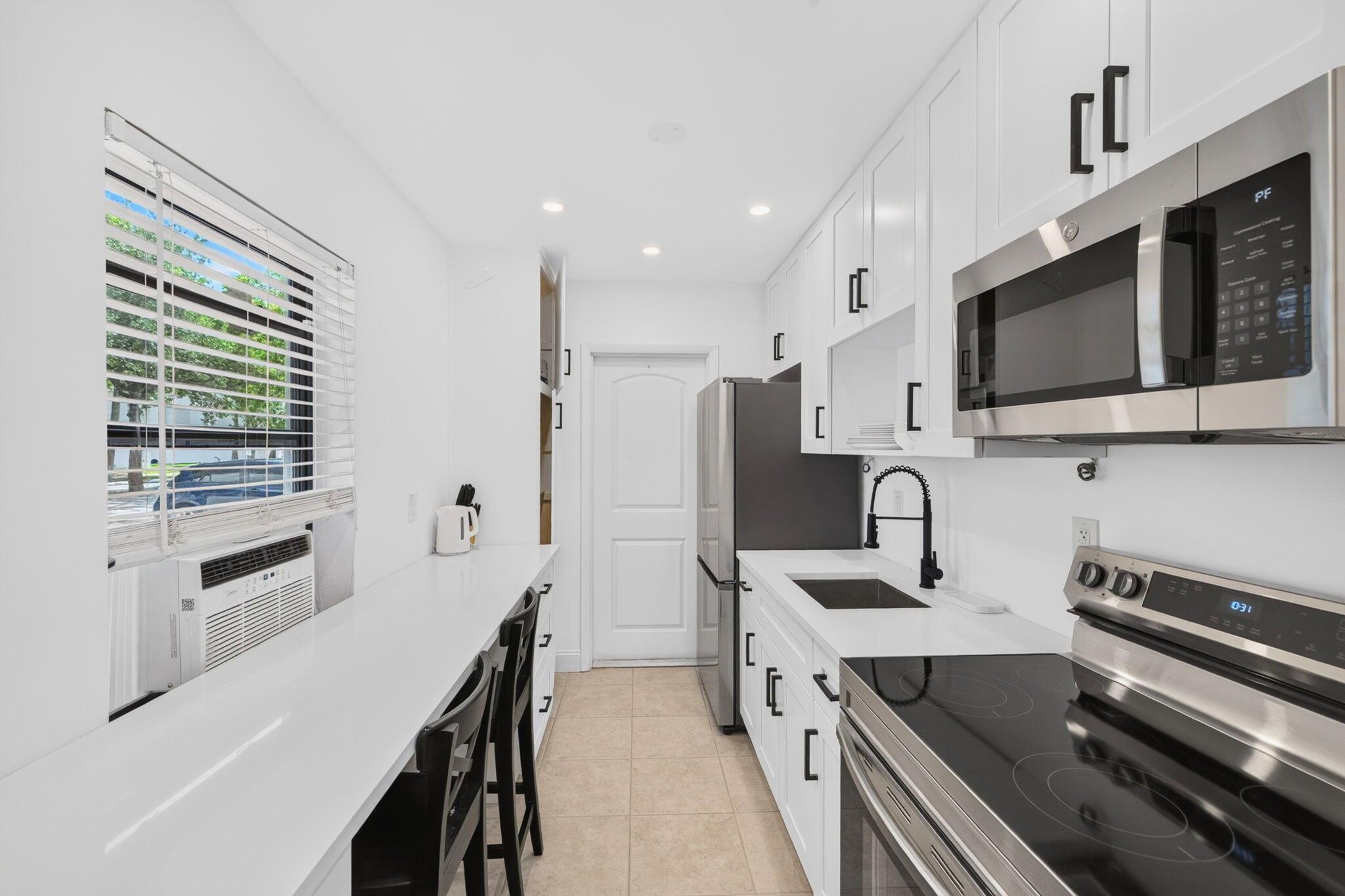 2101 SE 4TH Avenue, Fort Lauderdale, FL 33316, Fort Lauderdale - Photo 5