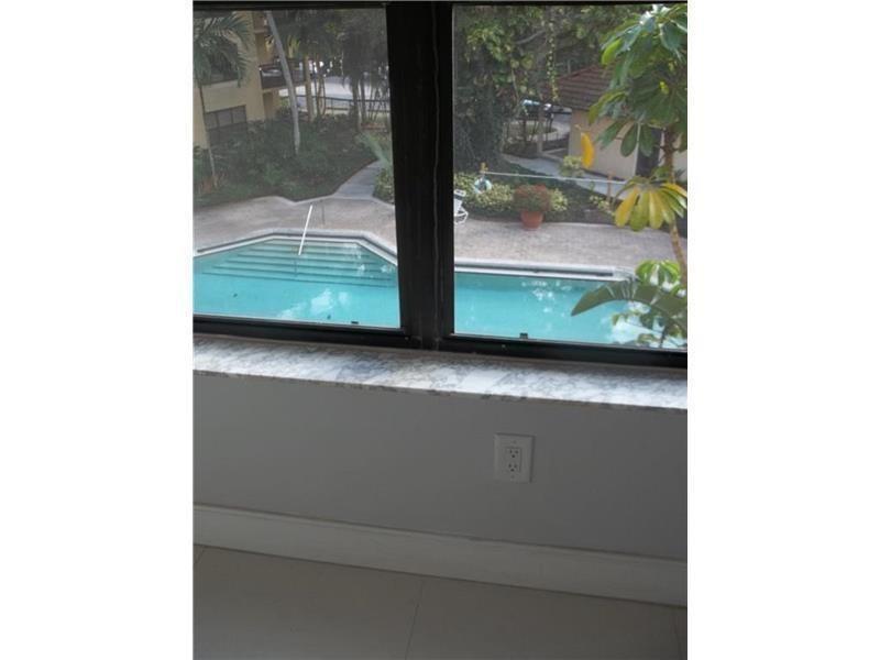 4261 W MCNAB Road 32, Pompano Beach, FL 33069, Pompano Beach - Photo 3