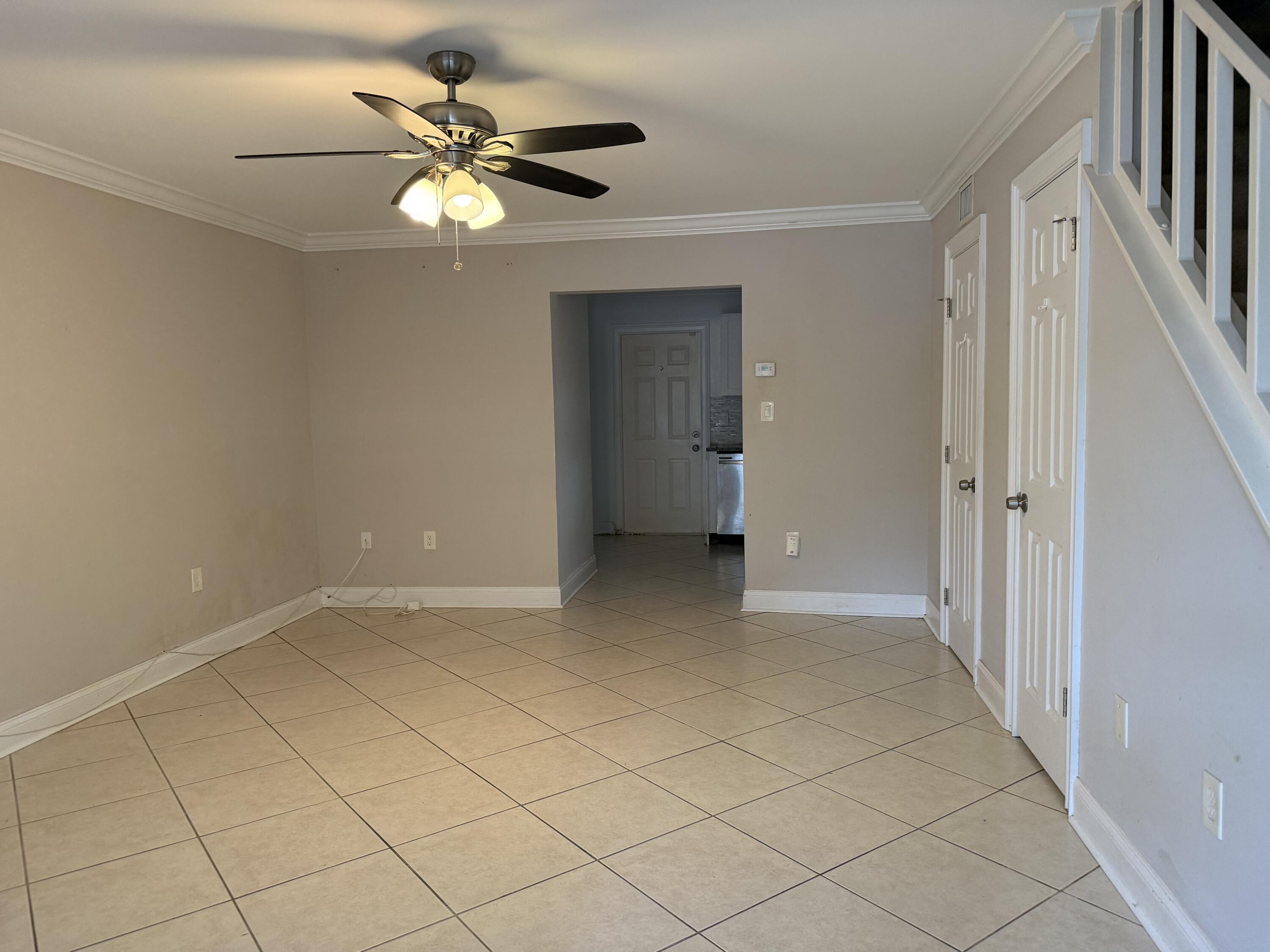 2018 S 10TH Street C, Fort Pierce, FL 34950, Fort Pierce - Photo 4