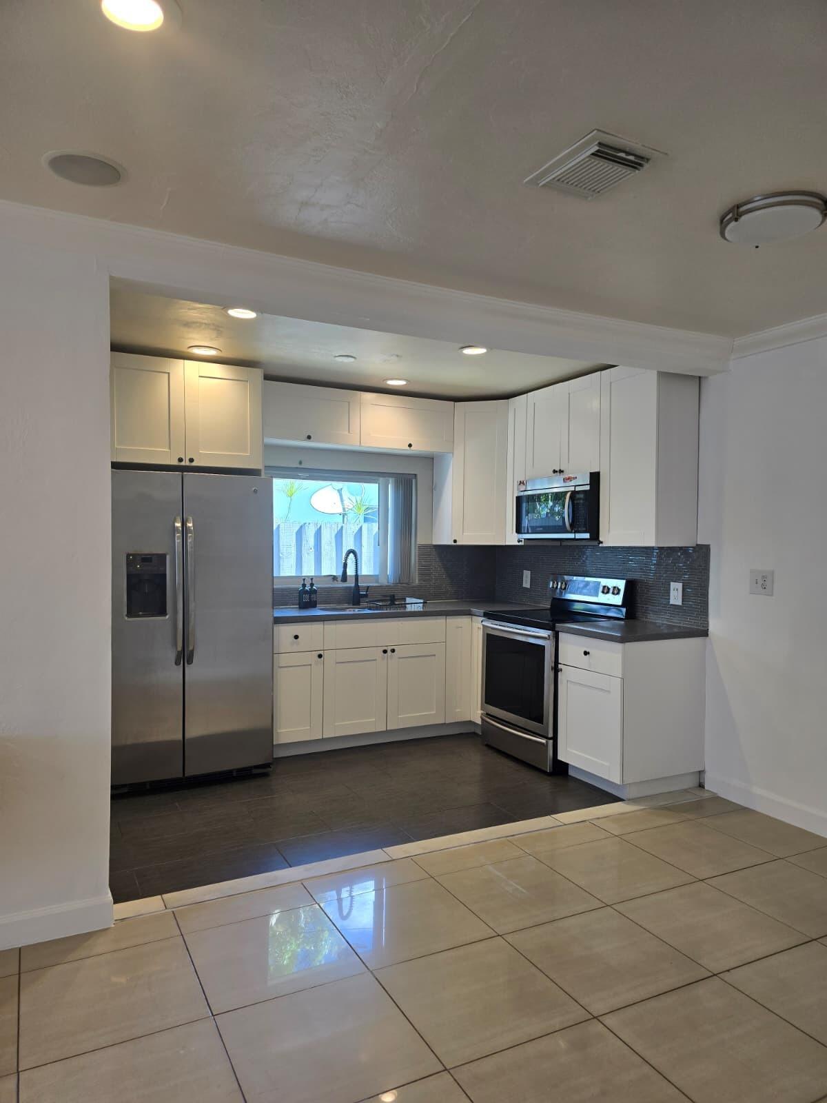 1234 NW 7th Avenue, Fort Lauderdale, FL 33311, Fort Lauderdale - Photo 5