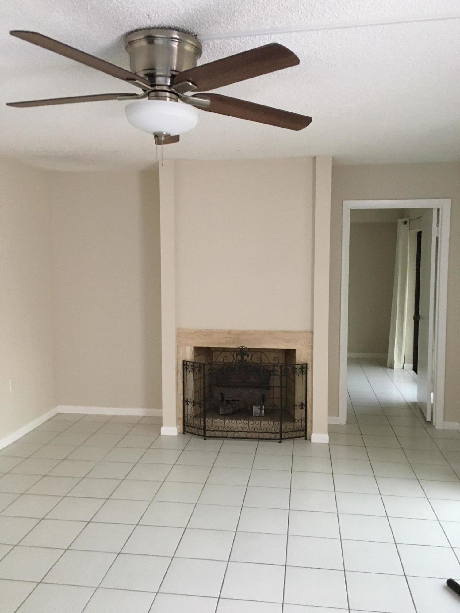 1521 15th Lane, Palm Beach Gardens, FL 33418, Palm Beach Gardens - Photo 5