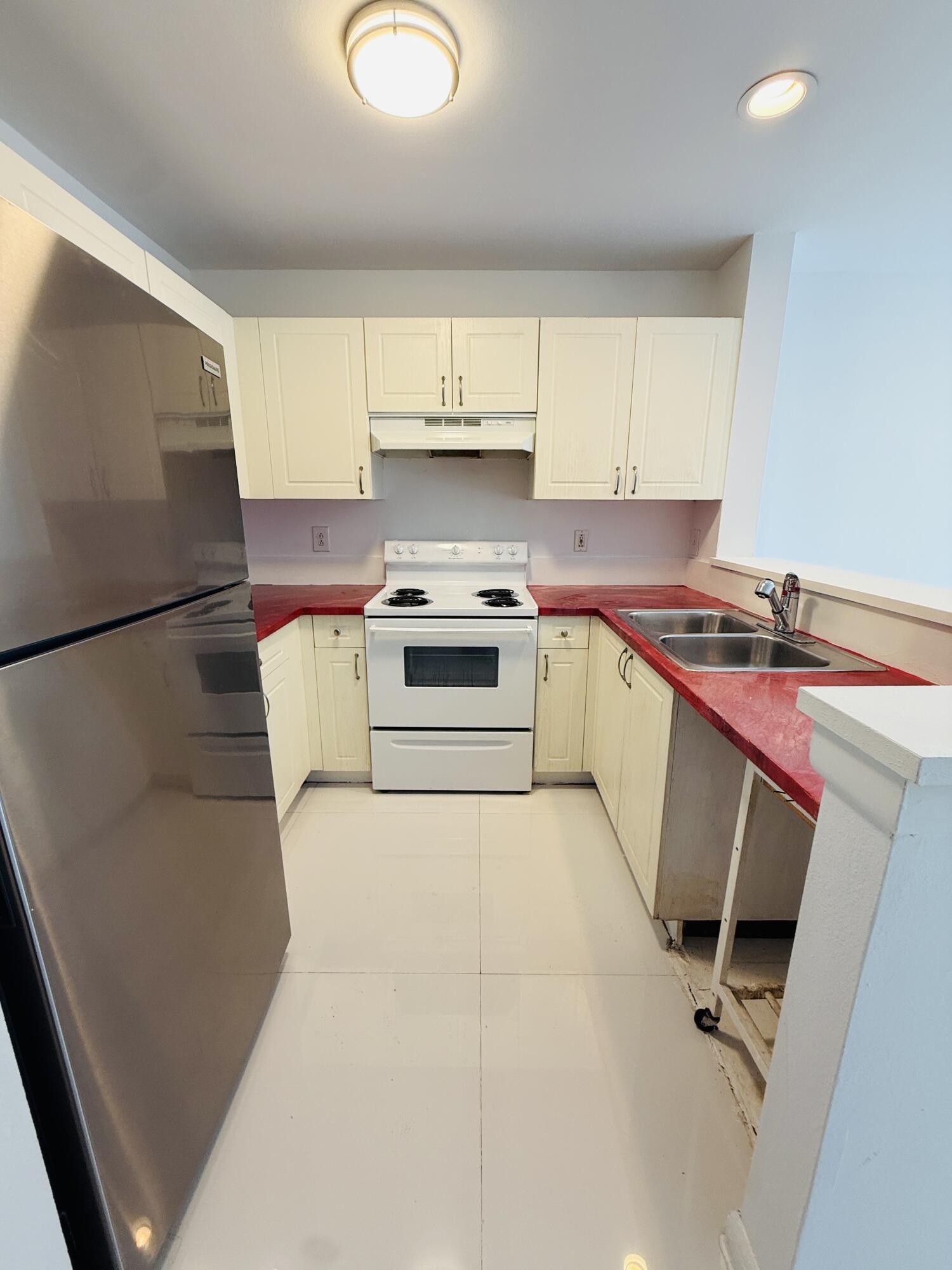 4791 Via Palm Lakes 1706, West Palm Beach, FL 33417, West Palm Beach - Photo 4