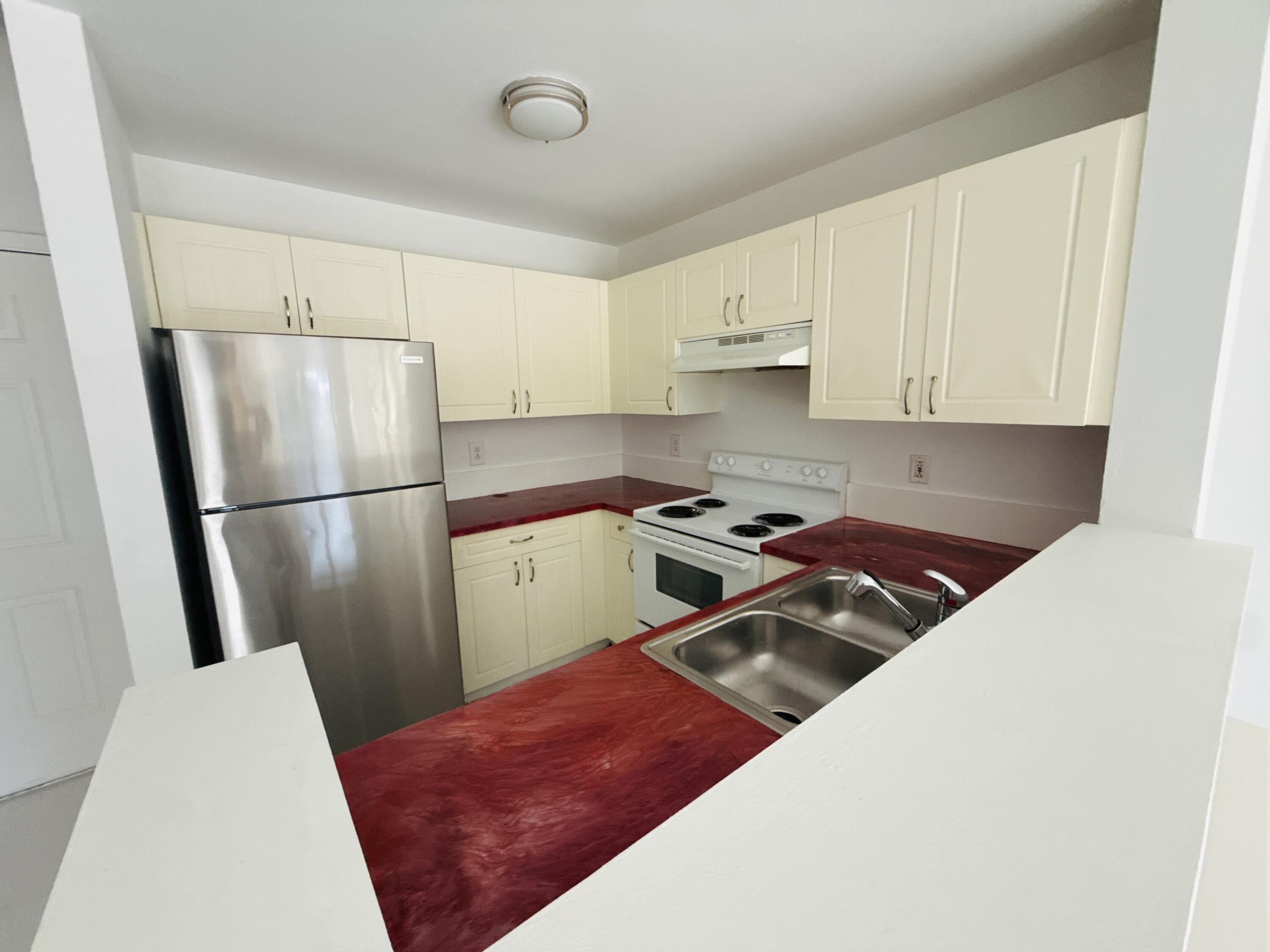 4791 Via Palm Lakes 1706, West Palm Beach, FL 33417, West Palm Beach - Photo 3