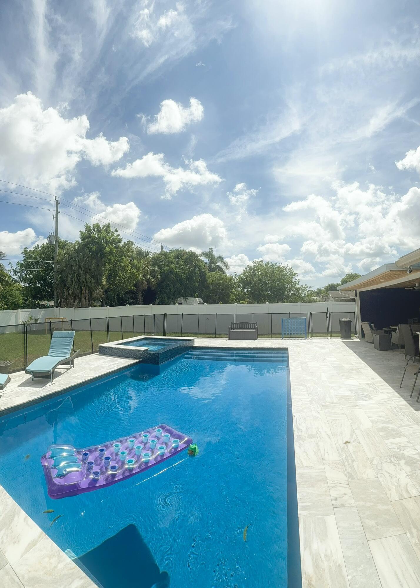 631 NW 39th Street, Oakland Park, FL 33309, Oakland Park - Photo 2