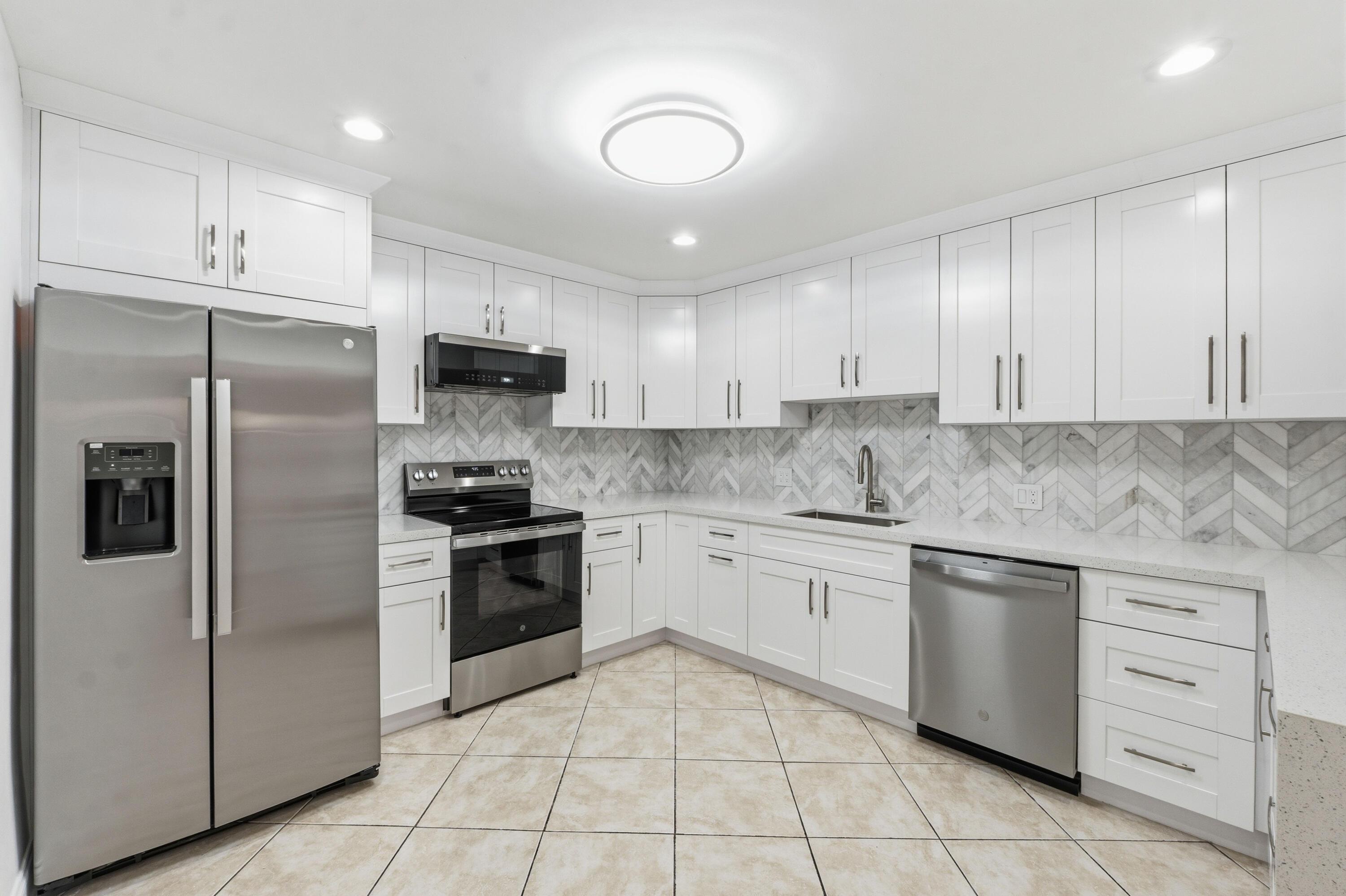 3379 NW 63RD Street, Fort Lauderdale, FL 33309, Fort Lauderdale - Photo 5