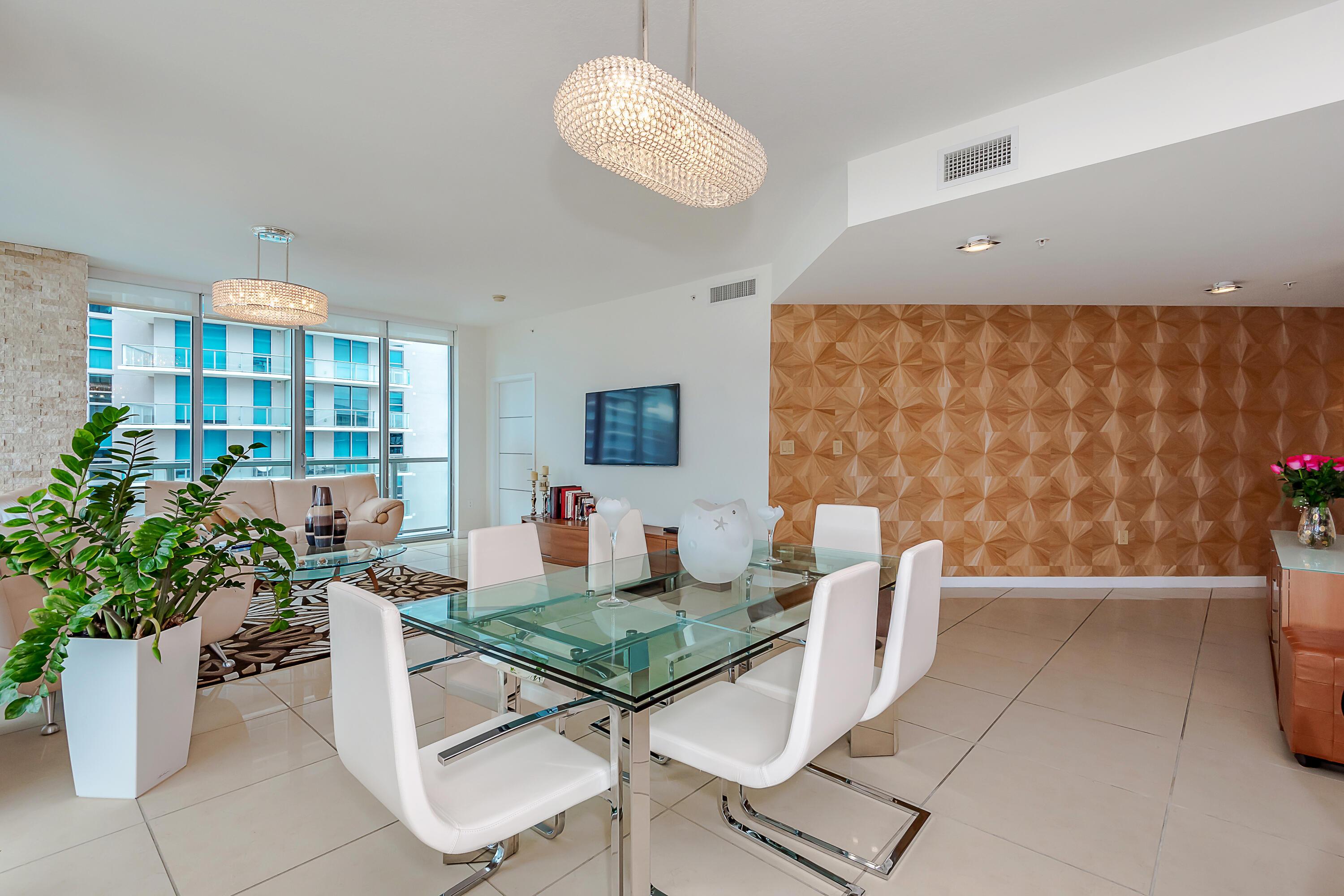 1111 SW 1ST Avenue MPH3920-, Miami, FL 33130, Miami - Photo 2