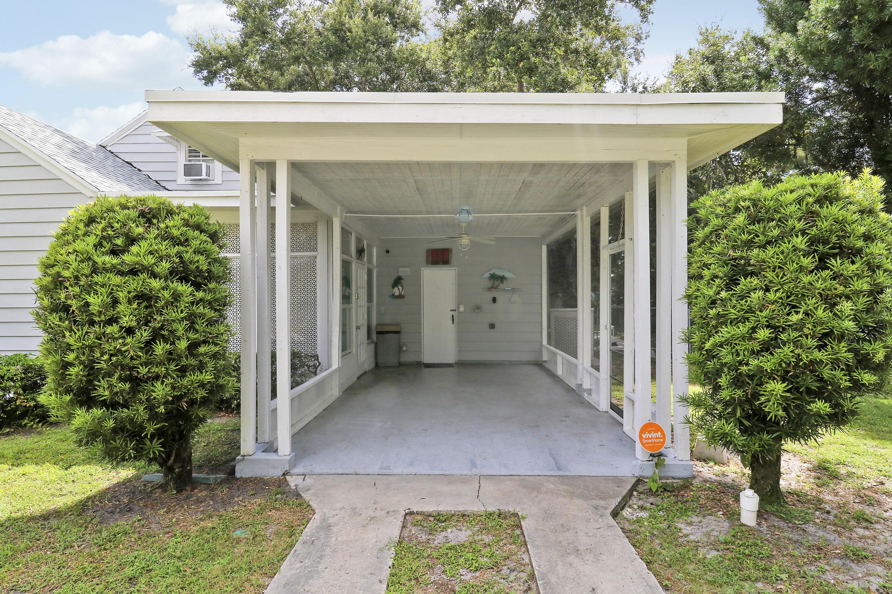 703 Florida Avenue, Fort Pierce, FL 34950, Fort Pierce - Photo 5
