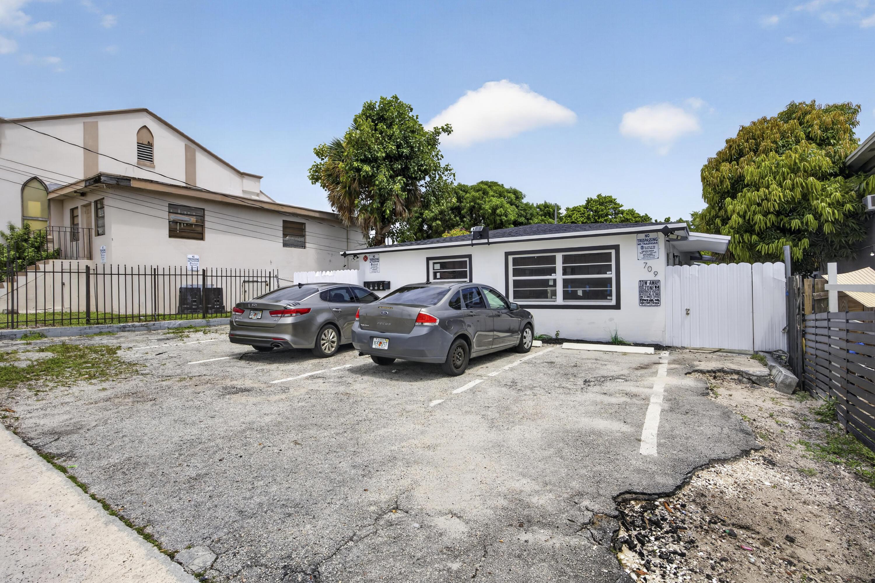 709 13TH Street, West Palm Beach, FL 33401, West Palm Beach - Photo 3