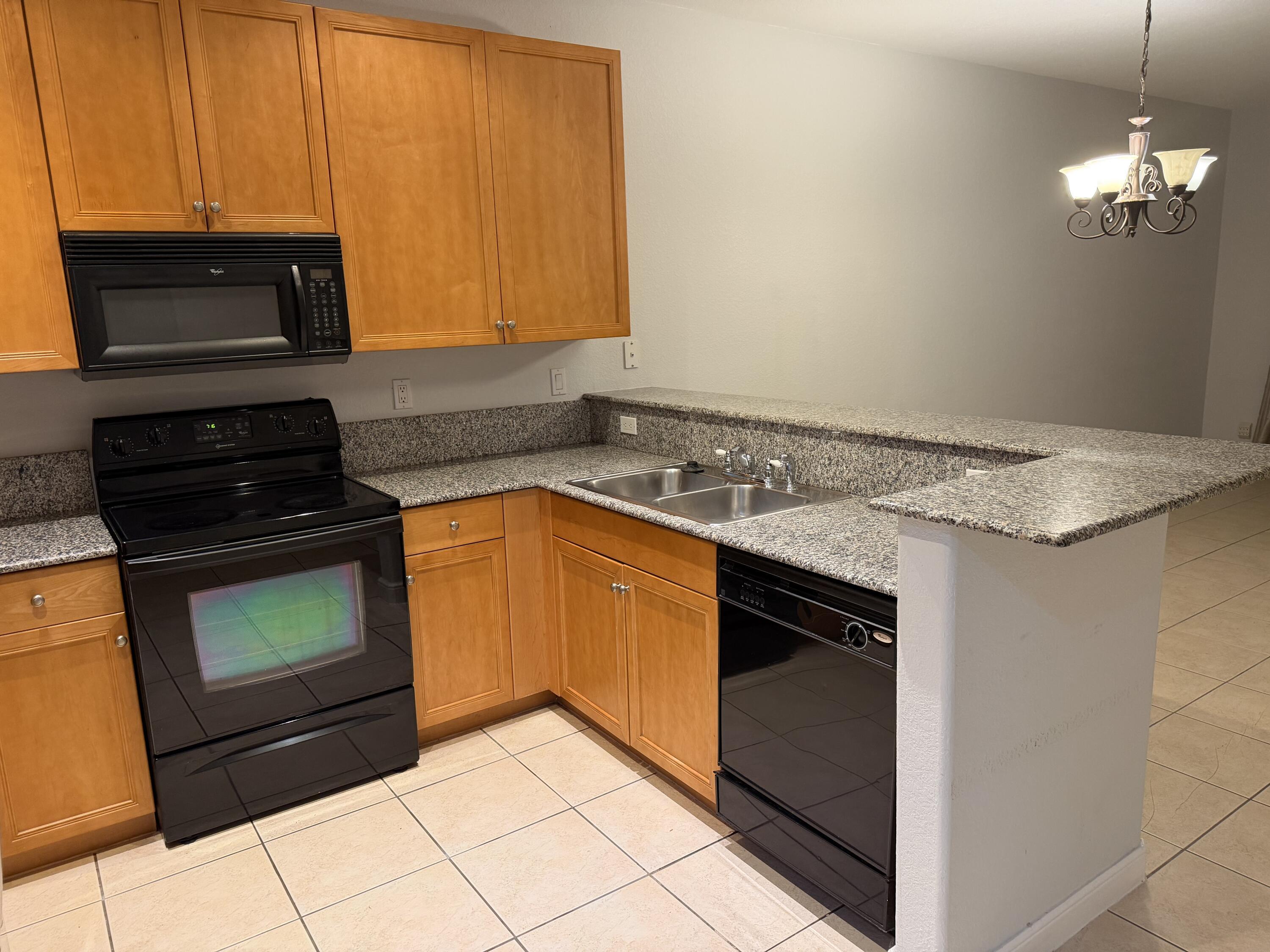 4673 SW 75th Way, Davie, FL 33314, Davie - Photo 5