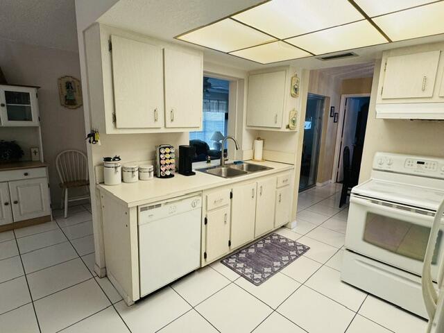 4890 NW 14th Terrace, Deerfield Beach, FL 33064, Deerfield Beach - Photo 3