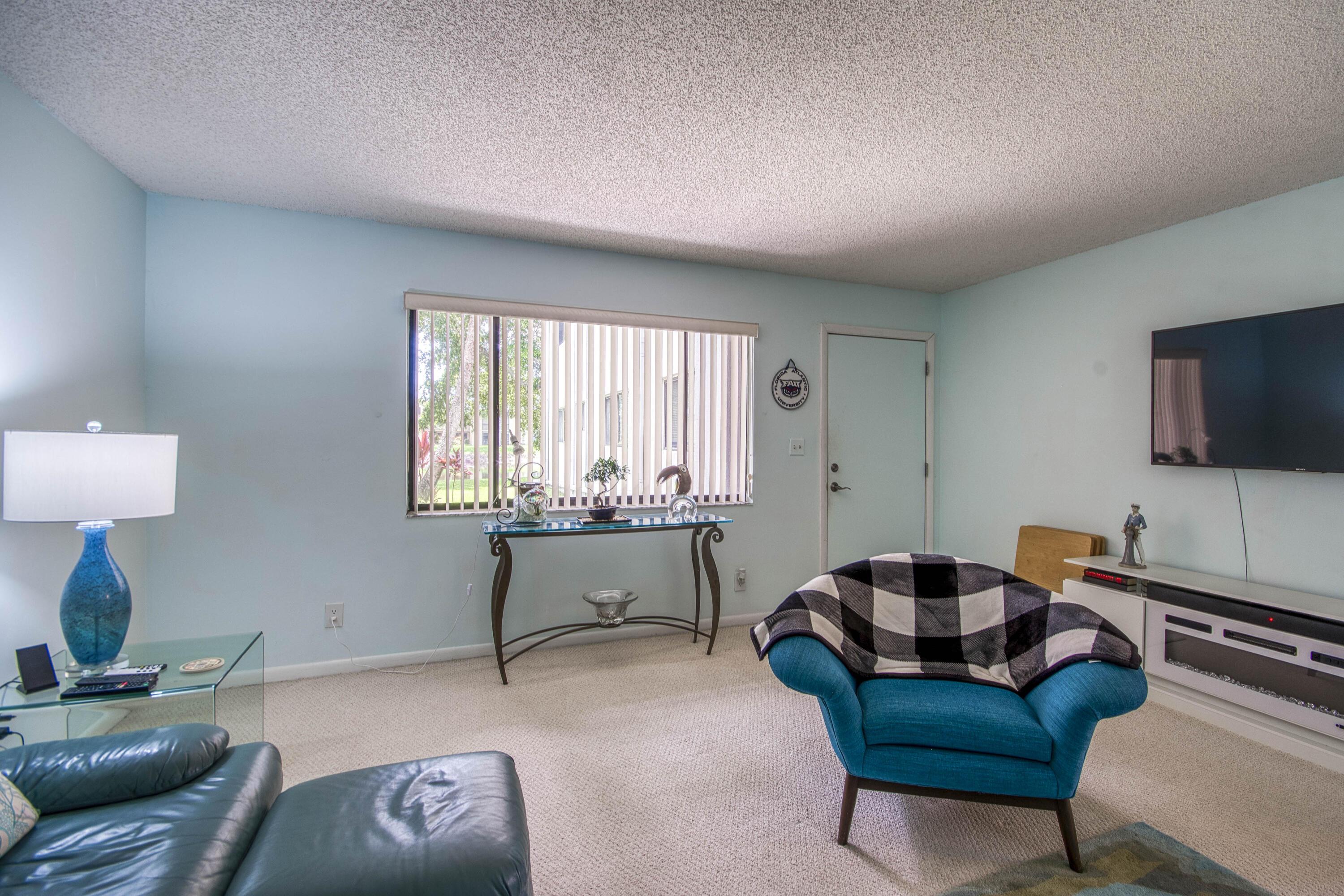 15090 Ashland Place 147 E, Delray Beach, FL 33484, Delray Beach - Photo 2