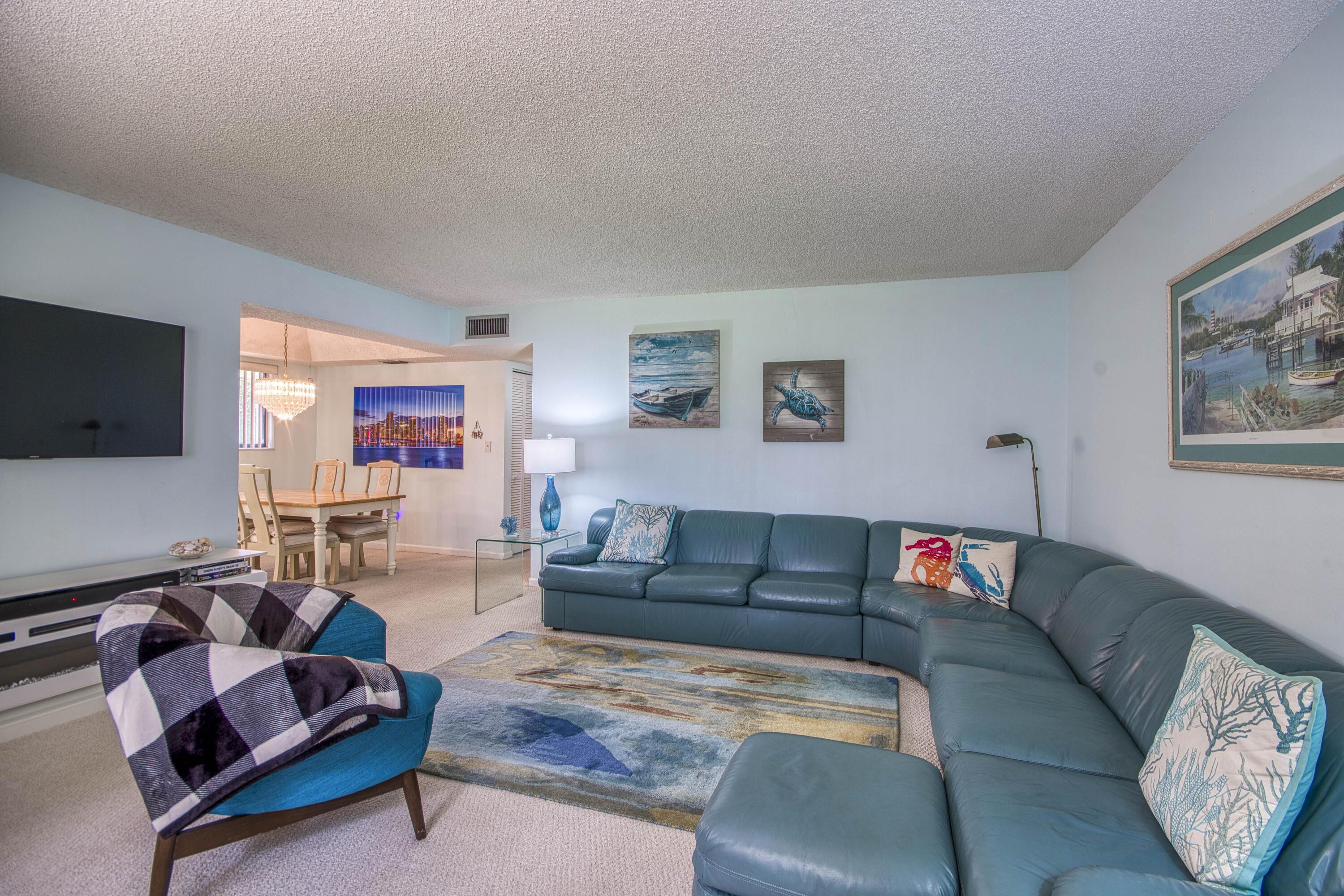 15090 Ashland Place 147 E, Delray Beach, FL 33484, Delray Beach - Photo 5