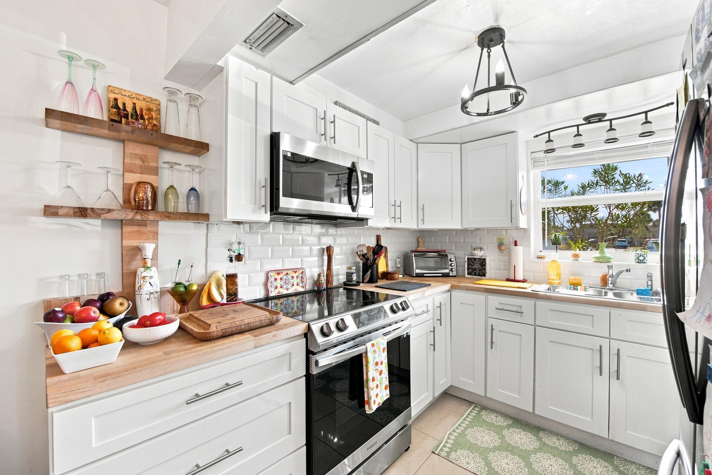 2761 EMORY Drive W B, West Palm Beach, FL 33415, West Palm Beach - Photo 4