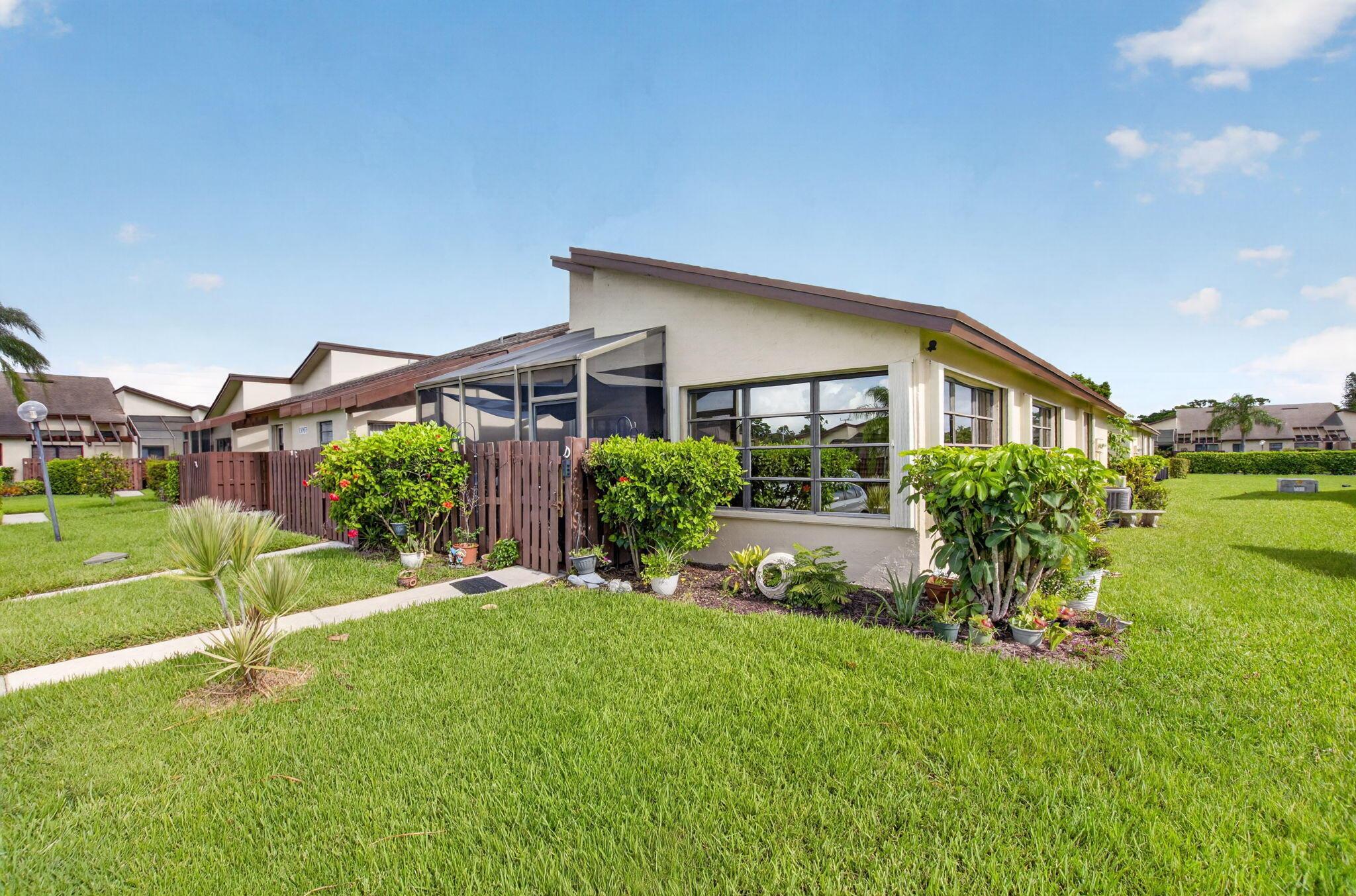 13953 NESTING Way D, Delray Beach, FL 33484, Delray Beach - Photo 2