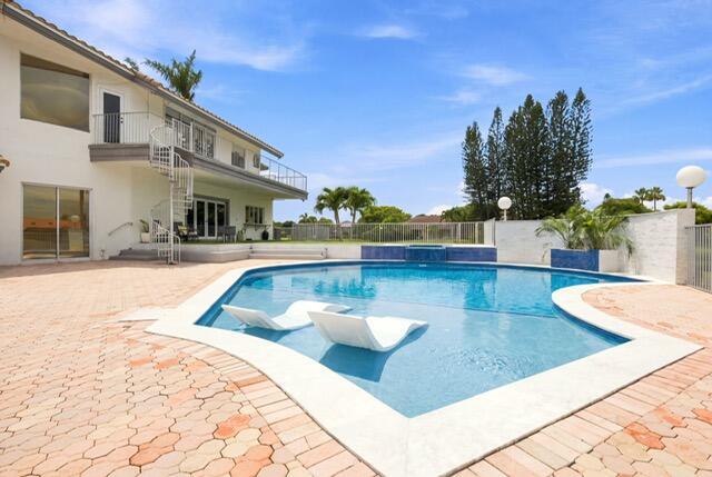 8709 BANYAN Court, Tamarac, FL 33321, Tamarac - Photo 3