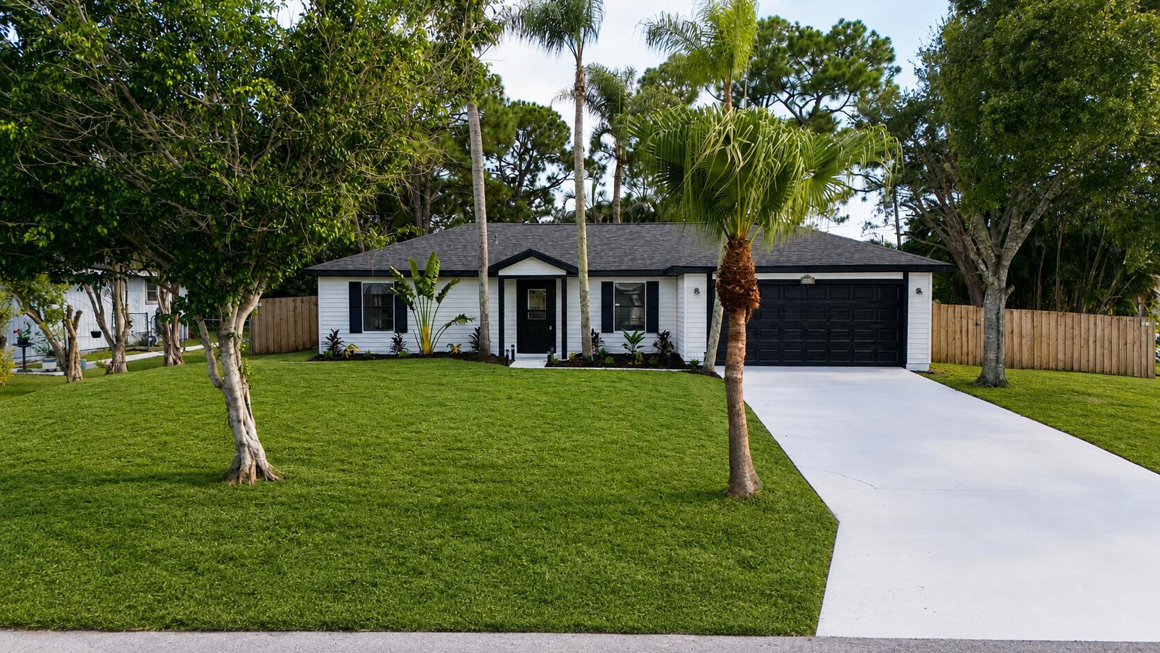 1898 SW LOFGREN Avenue, Port St. Lucie, FL 34953, Port St. Lucie