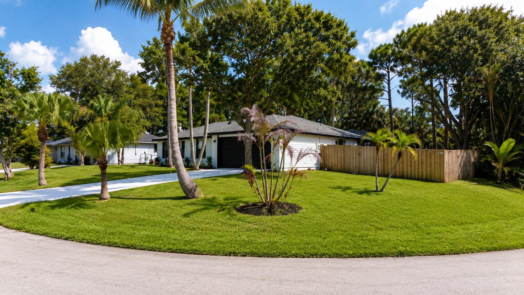 1898 SW LOFGREN Avenue, Port St. Lucie, FL 34953, Port St. Lucie - Photo 3