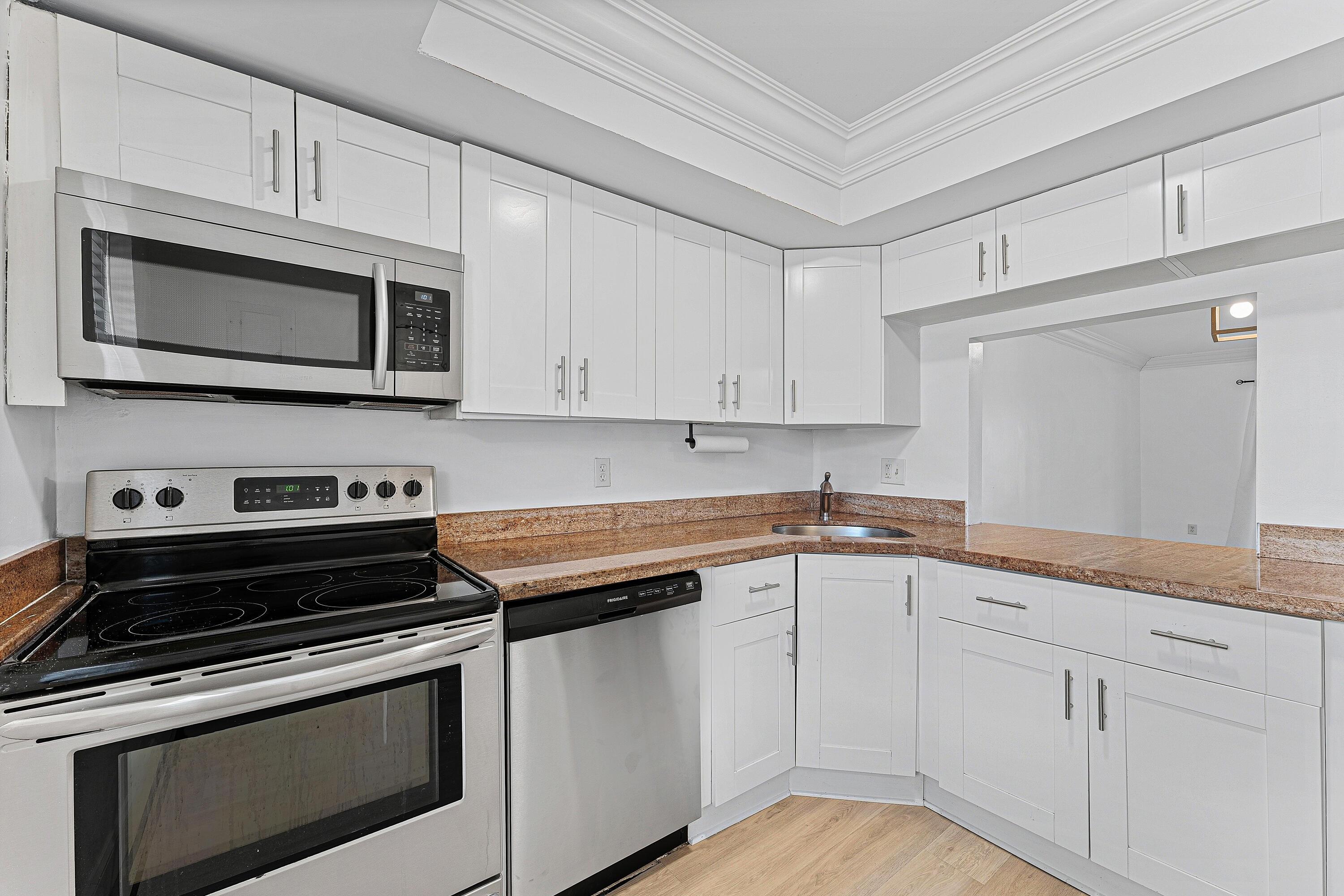 9200 SW 3rd Street 108, Boca Raton, FL 33428, Boca Raton - Photo 4