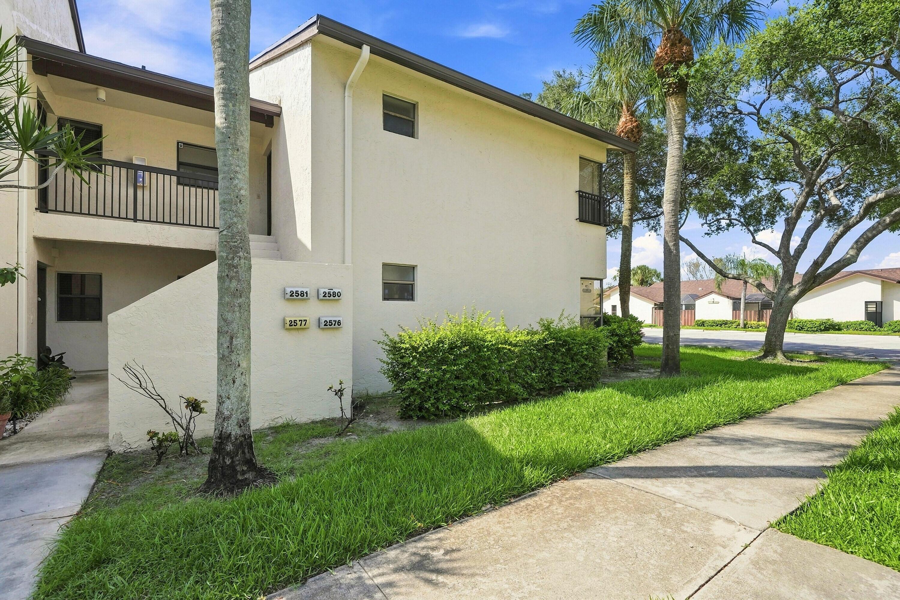 2581 Carambola Circle N, Coconut Creek, FL 33066, Coconut Creek - Photo 2