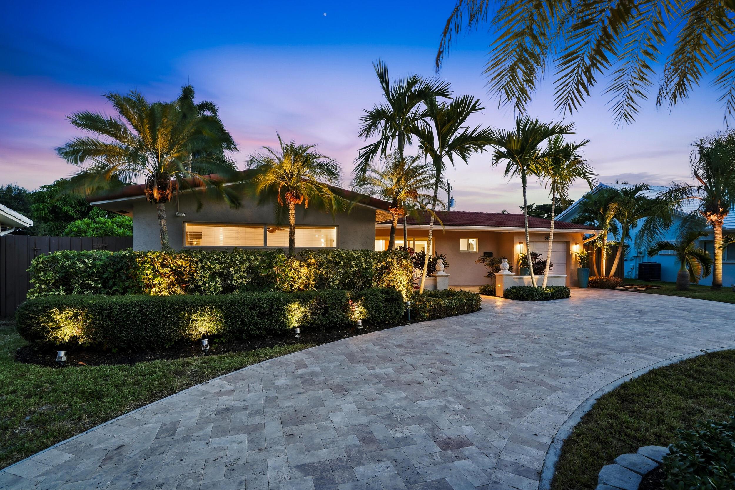 2010 NE 31ST Street, Lighthouse Point, FL 33064, Lighthouse Point - Photo 2