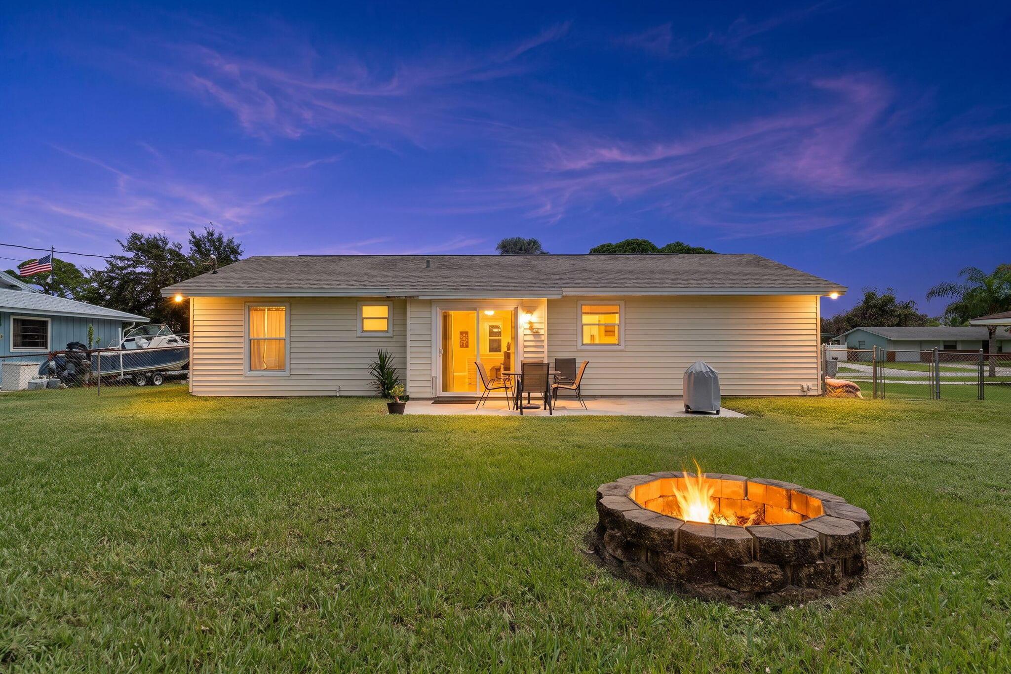 1154 SE Preston Lane, Port St. Lucie, FL 34983, Port St. Lucie - Photo 2