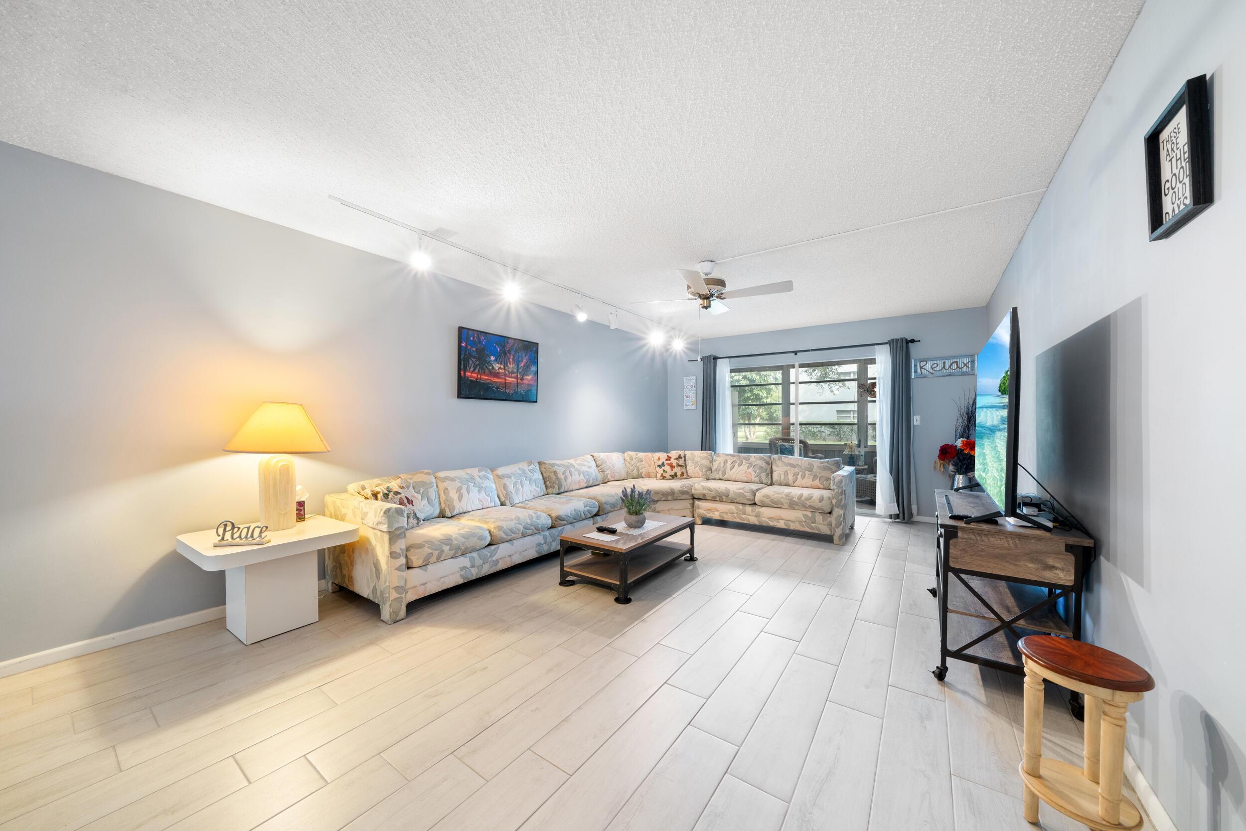 2504 ANTIGUA Terrace O1, Coconut Creek, FL 33066, Coconut Creek - Photo 4