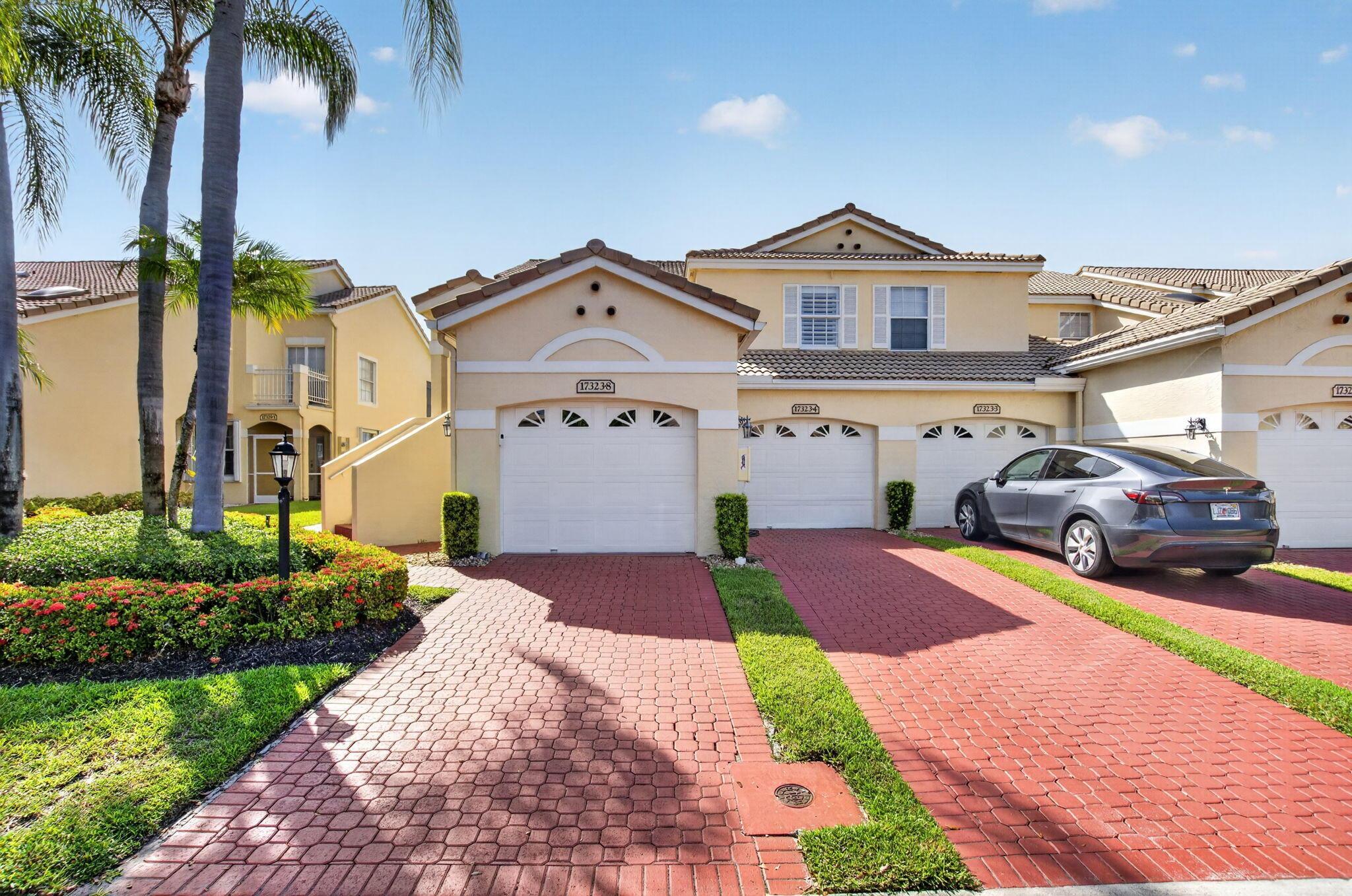 17323 Boca Club Boulevard 8, Boca Raton, FL 33487, Boca Raton