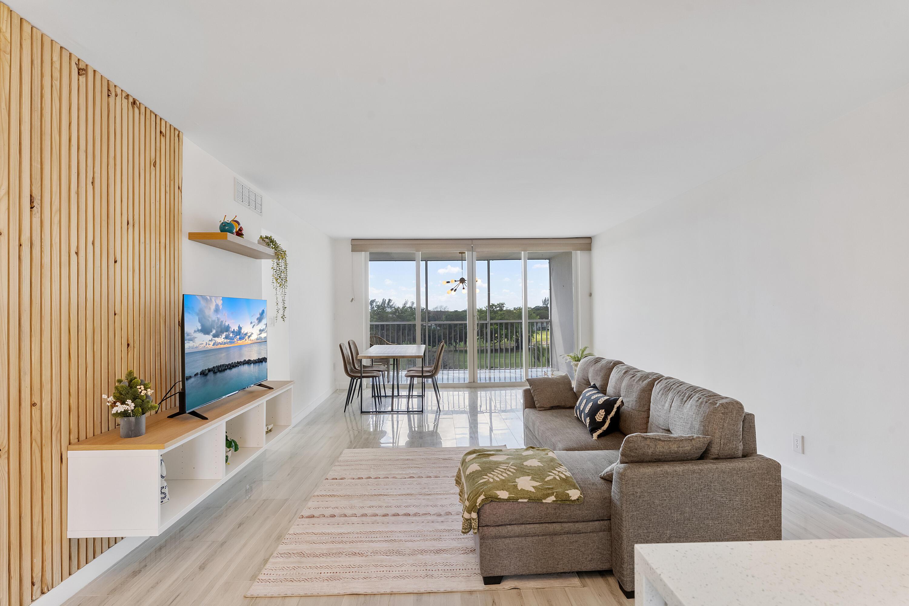 3001 S Course Drive 502, Pompano Beach, FL 33069, Pompano Beach - Photo 2