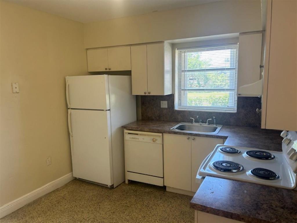 1337 NW 112th Terrace, Miami, FL 33167, Miami - Photo 4