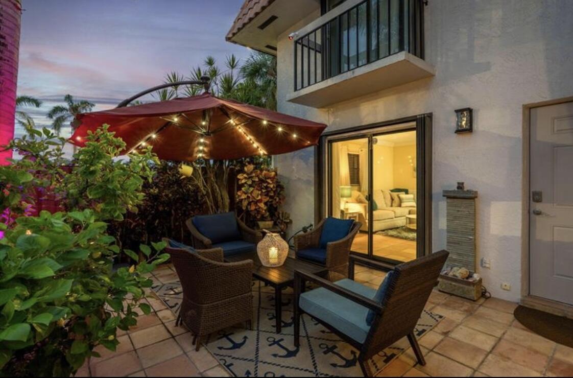 1251 S Federal Highway, Boca Raton, FL 33432, Boca Raton