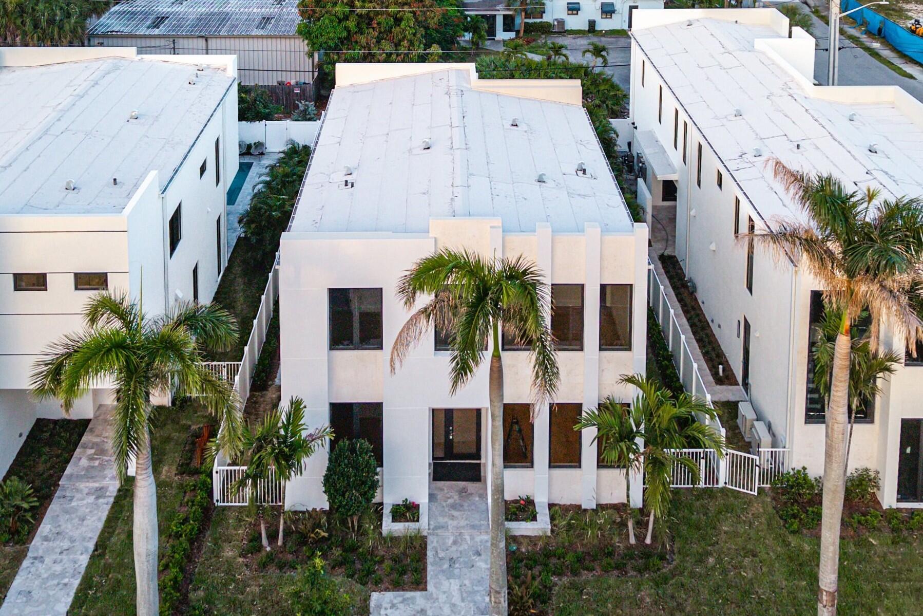 731 SE 4TH Avenue, Delray Beach, FL 33483, Delray Beach - Photo 2