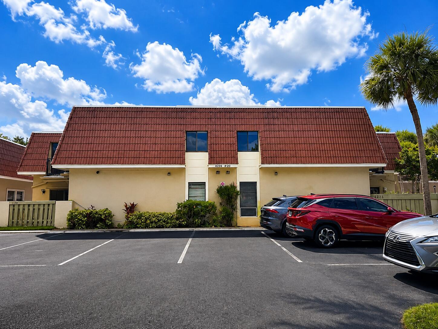 4226 NW 114TH Terrace 26, Coral Springs, FL 33065, Coral Springs - Photo 3