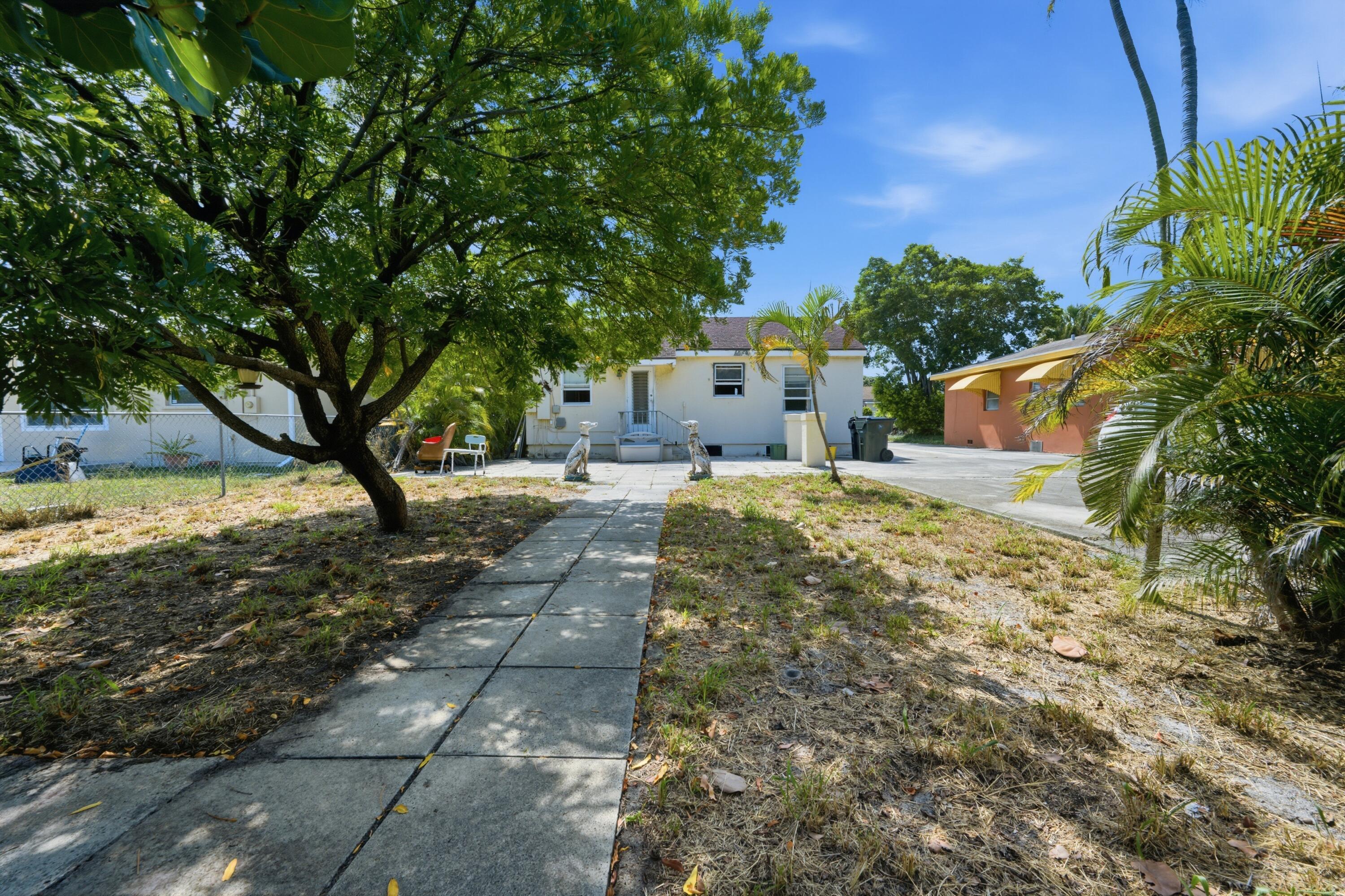 1214 N C Street, Lake Worth Beach, FL 33460, Lake Worth Beach - Photo 3