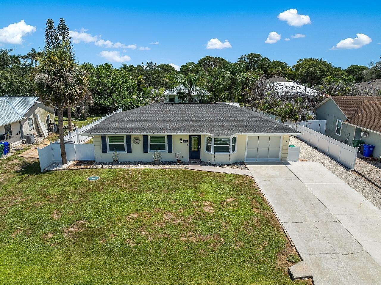 867 CLEARMONT Street, Sebastian, FL 32958, Sebastian
